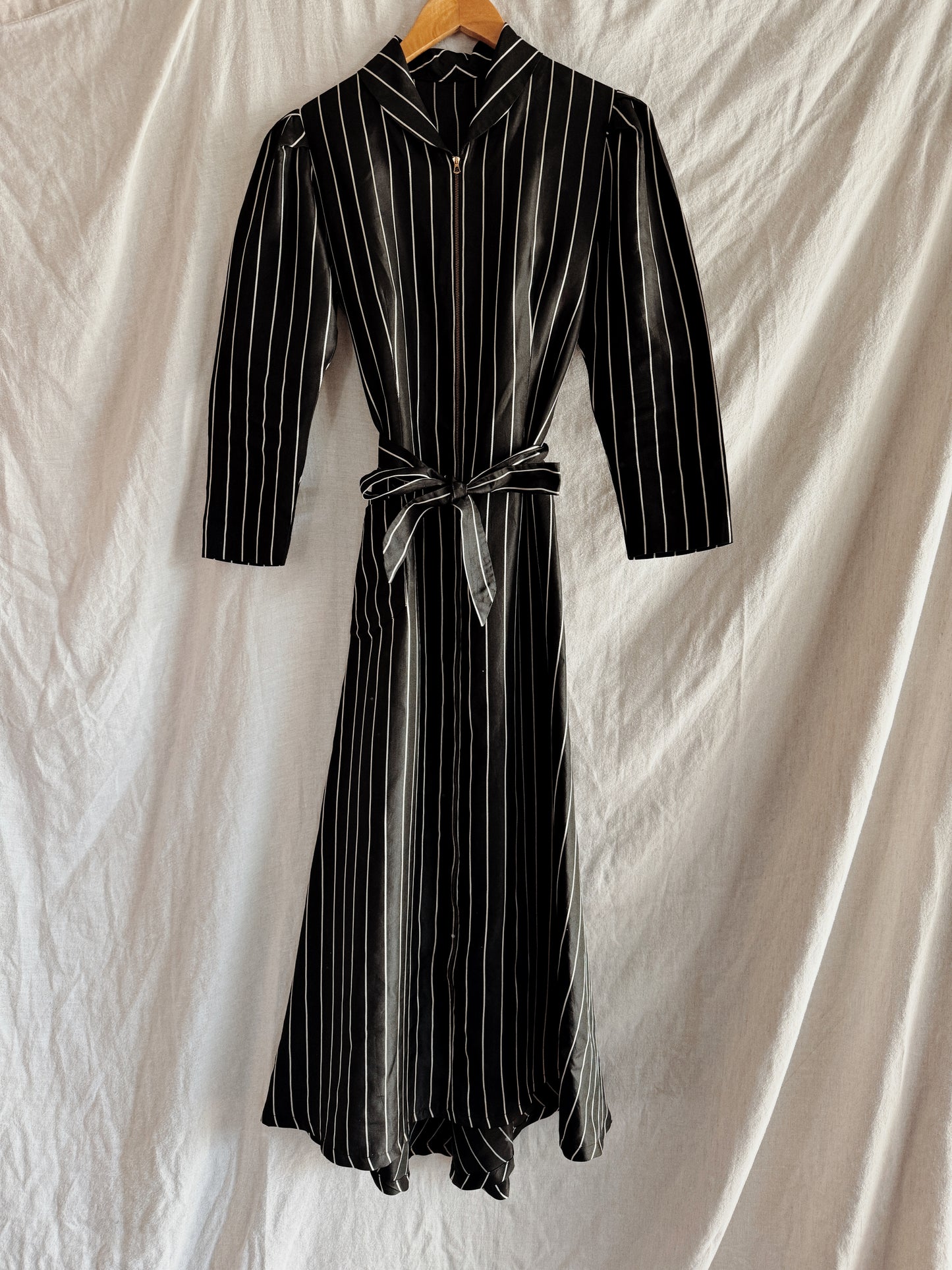 1940s Black Pinstripe Zipper Front Dressing Gown- S/M