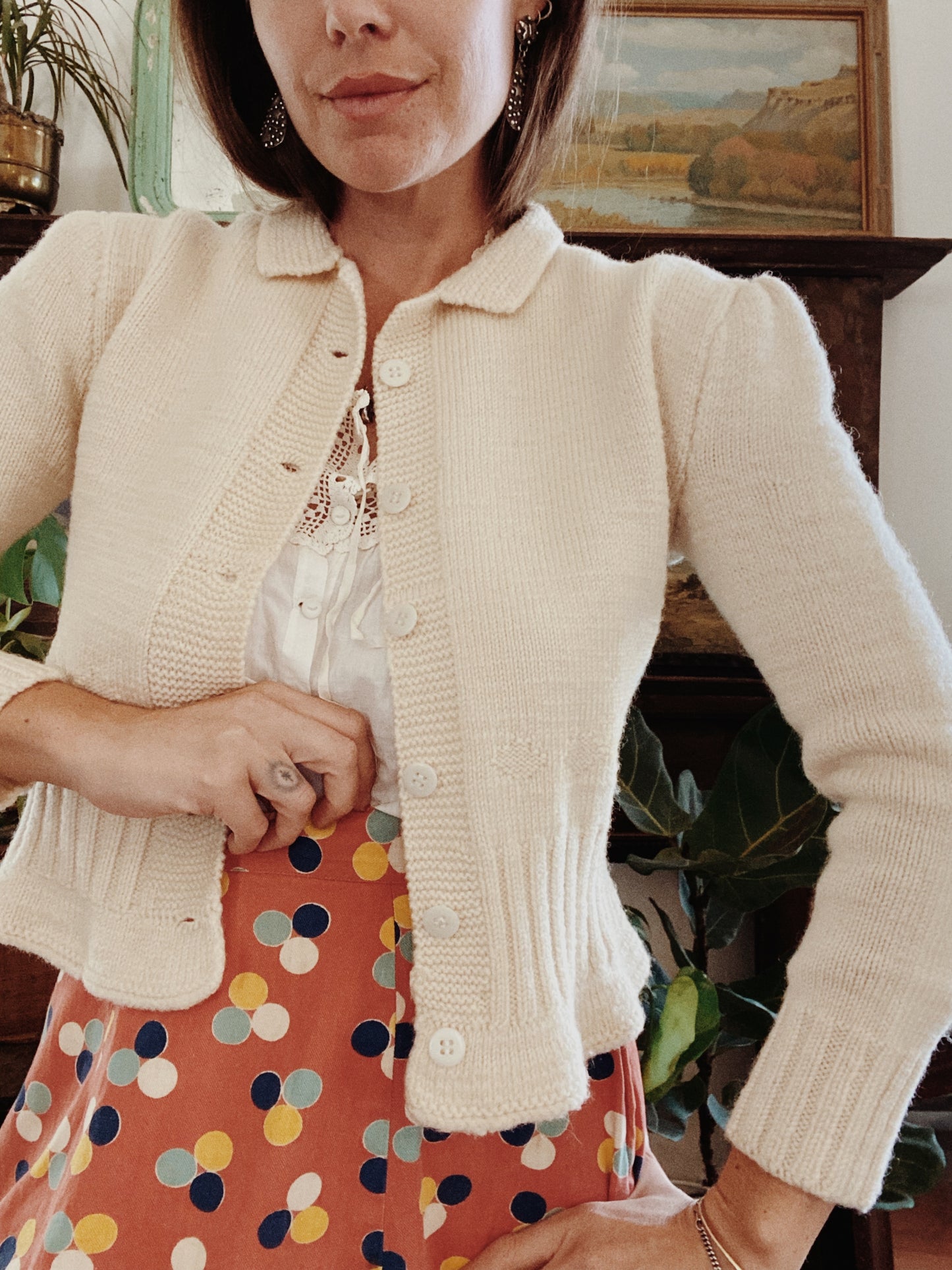 1930s/40s Creme Cropped Knit Cardigan- M