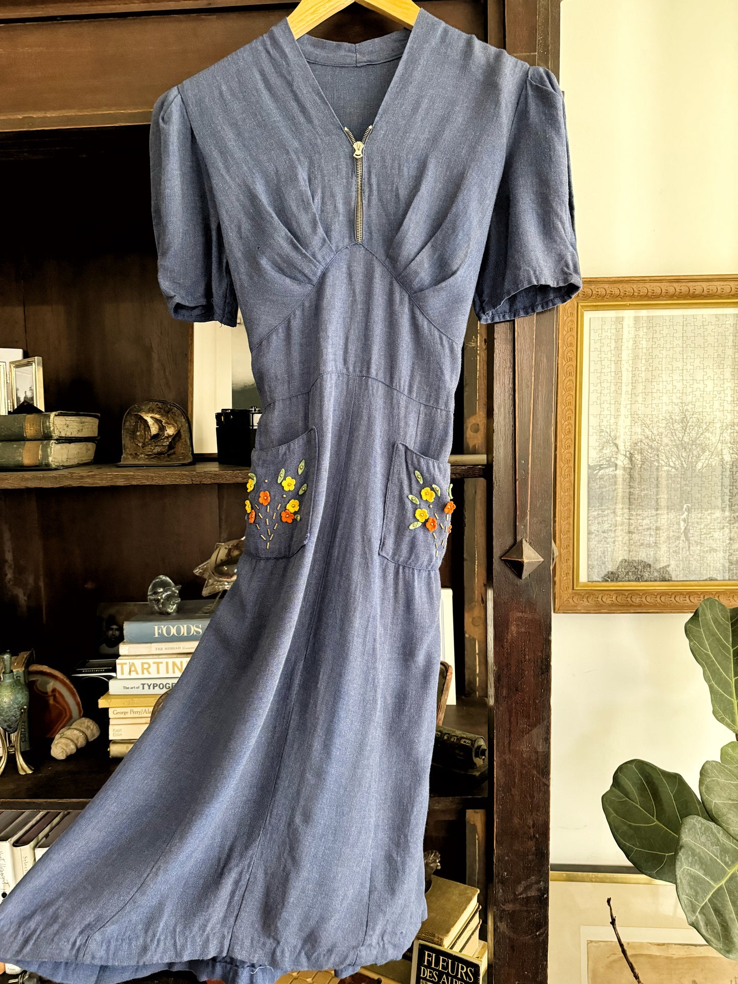 1930s Blue Day Dress w/ Puffed Shoulders + Felt Floral + Stud Pockets- S/M