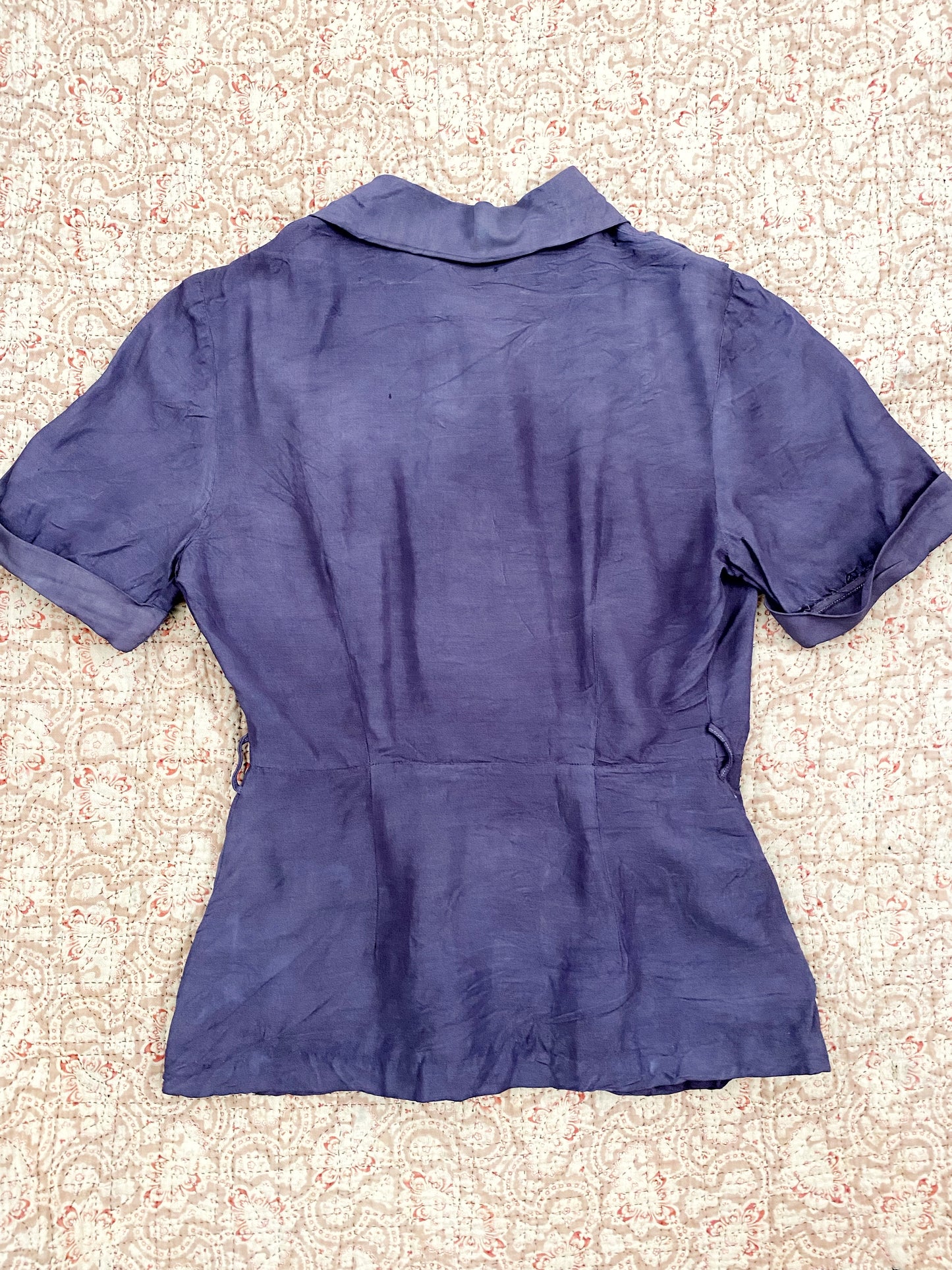1940s Lilac Peplum Rayon Blouse w/ Brass Button- S
