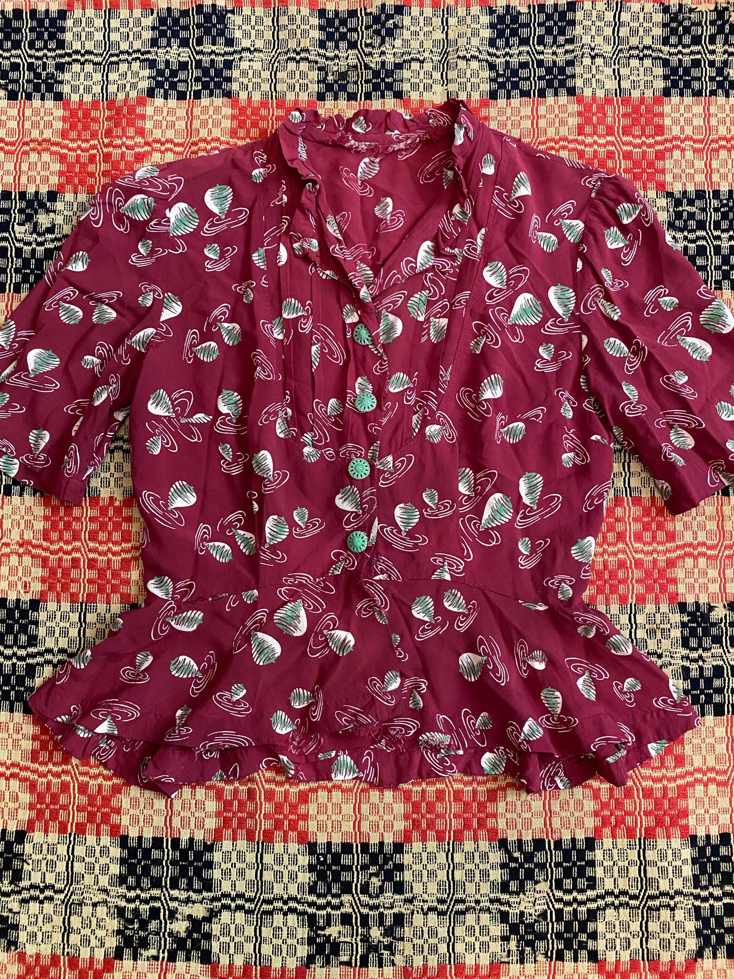 1940s Novelty Print Twirling Top Rayon Skirt Set- S/M