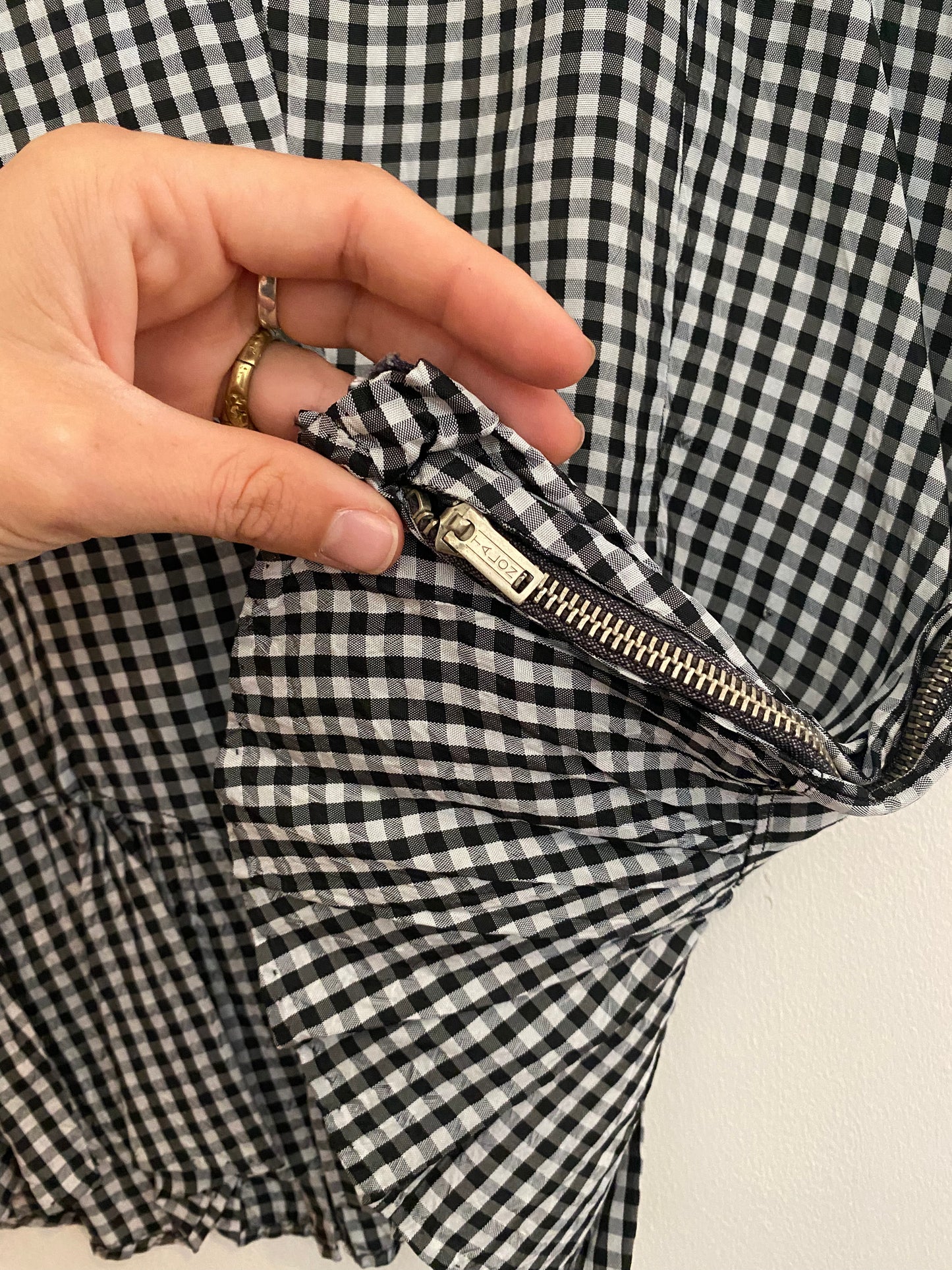 1940s Gingham Side Zip Rayon Peplum Blouse- M