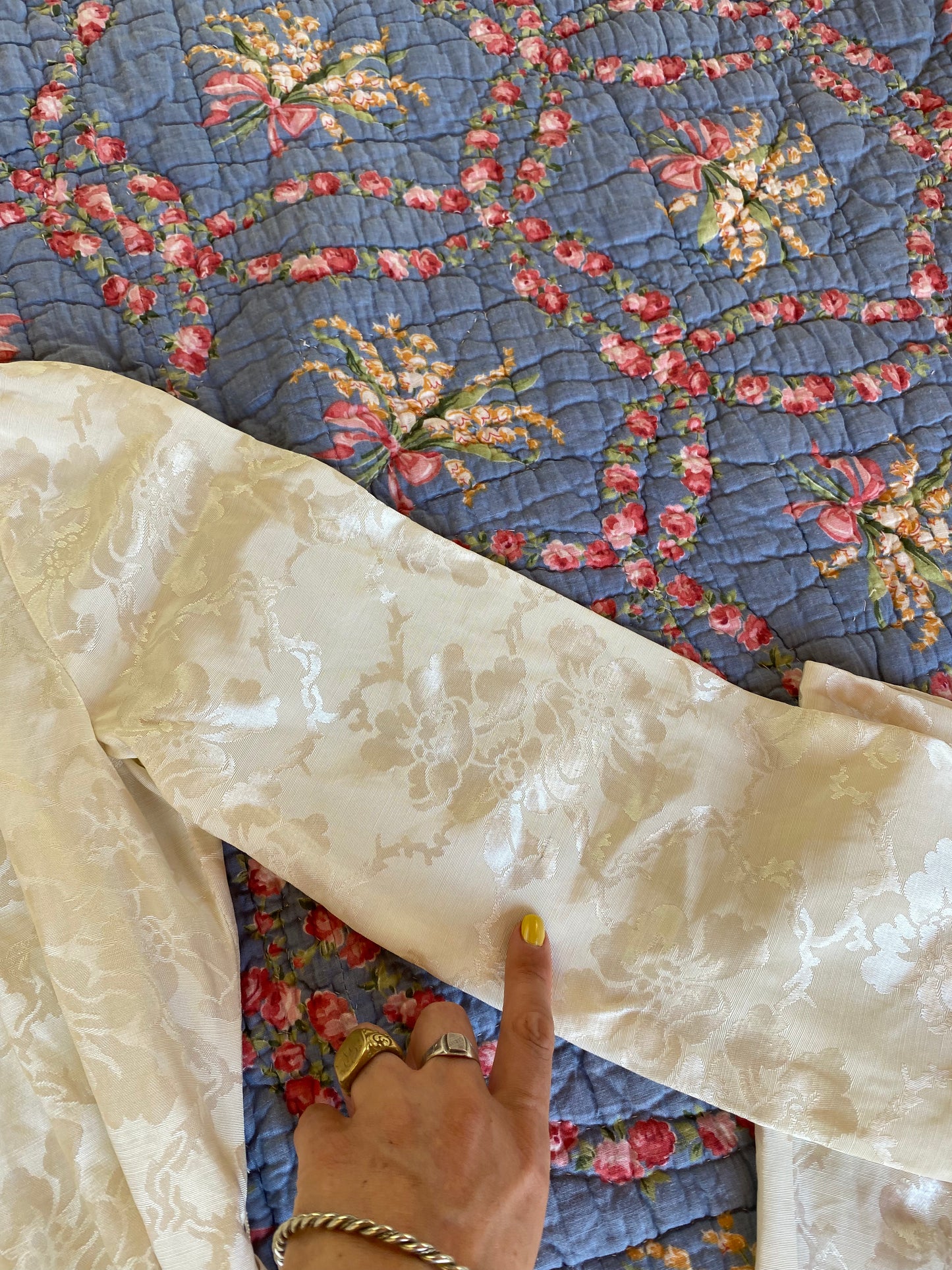 1940s Jacquard Rayon Lounge Set w/ Tassels- S
