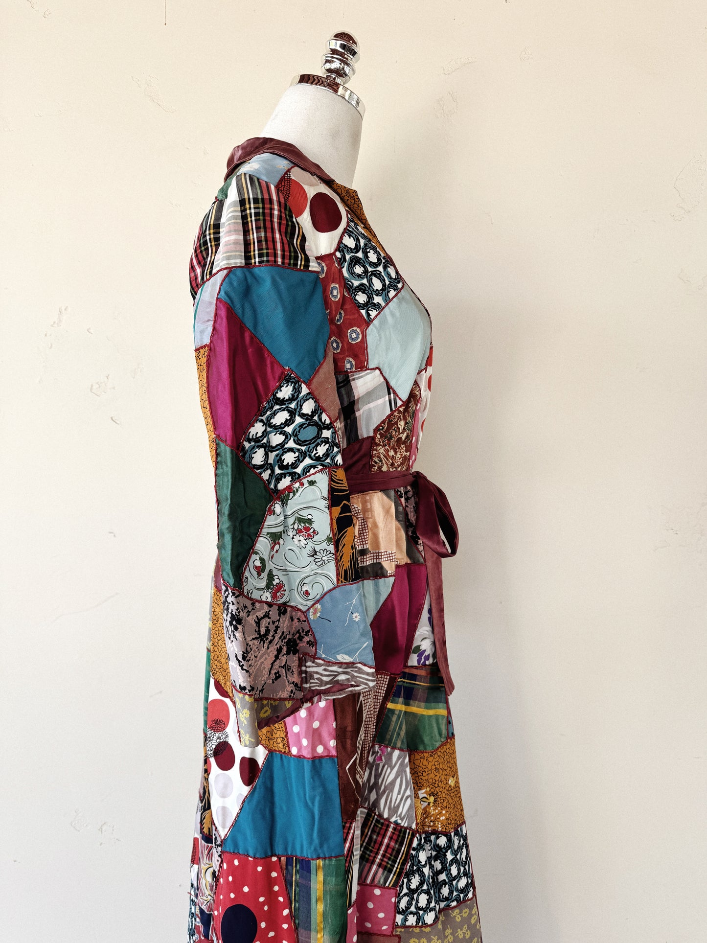 1940s Crazy Quilt Dressing w/ Rayon Patches- S/M-M