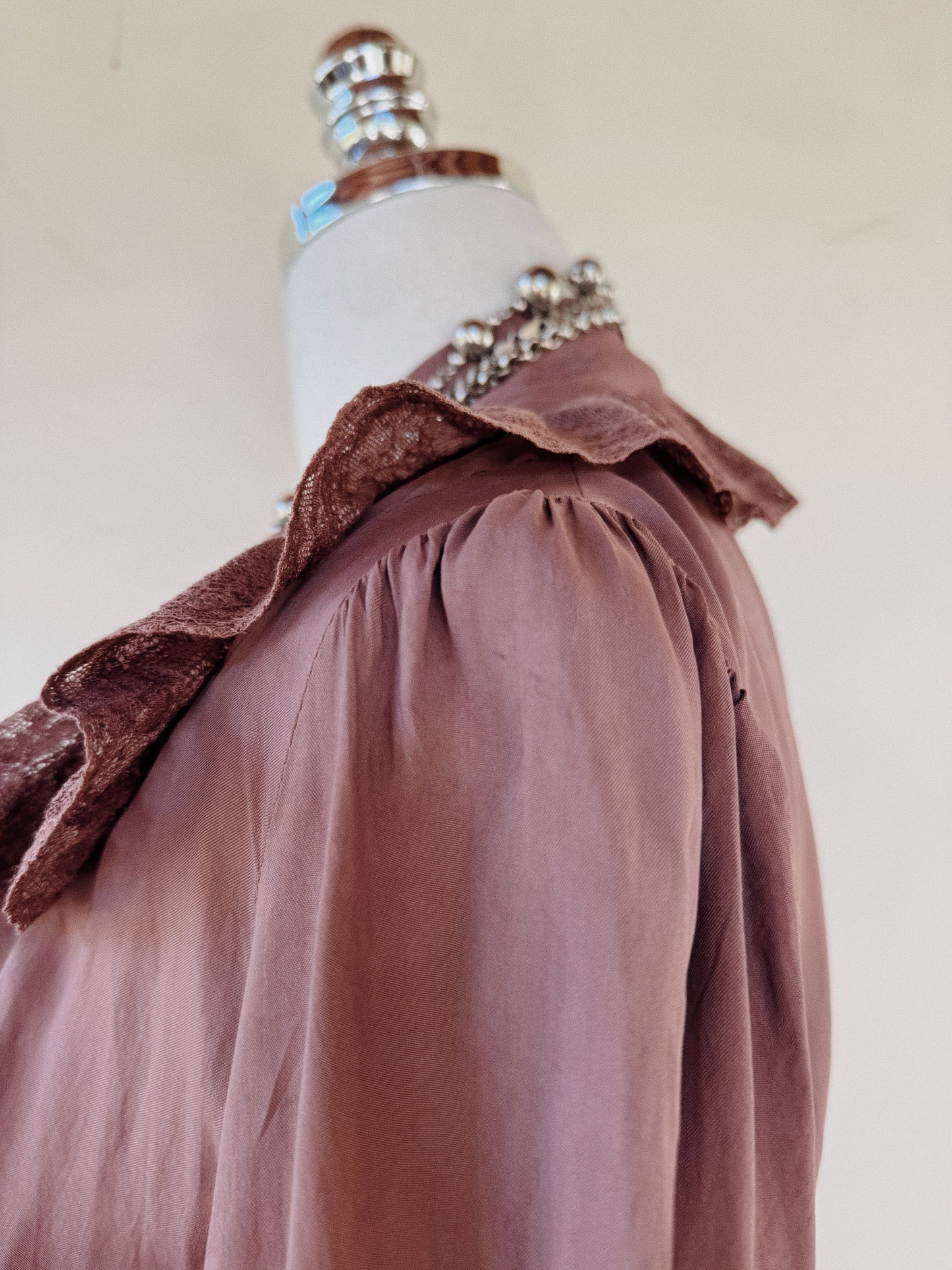 1940s Brown Rayon + Lace Peignoir- XS/S