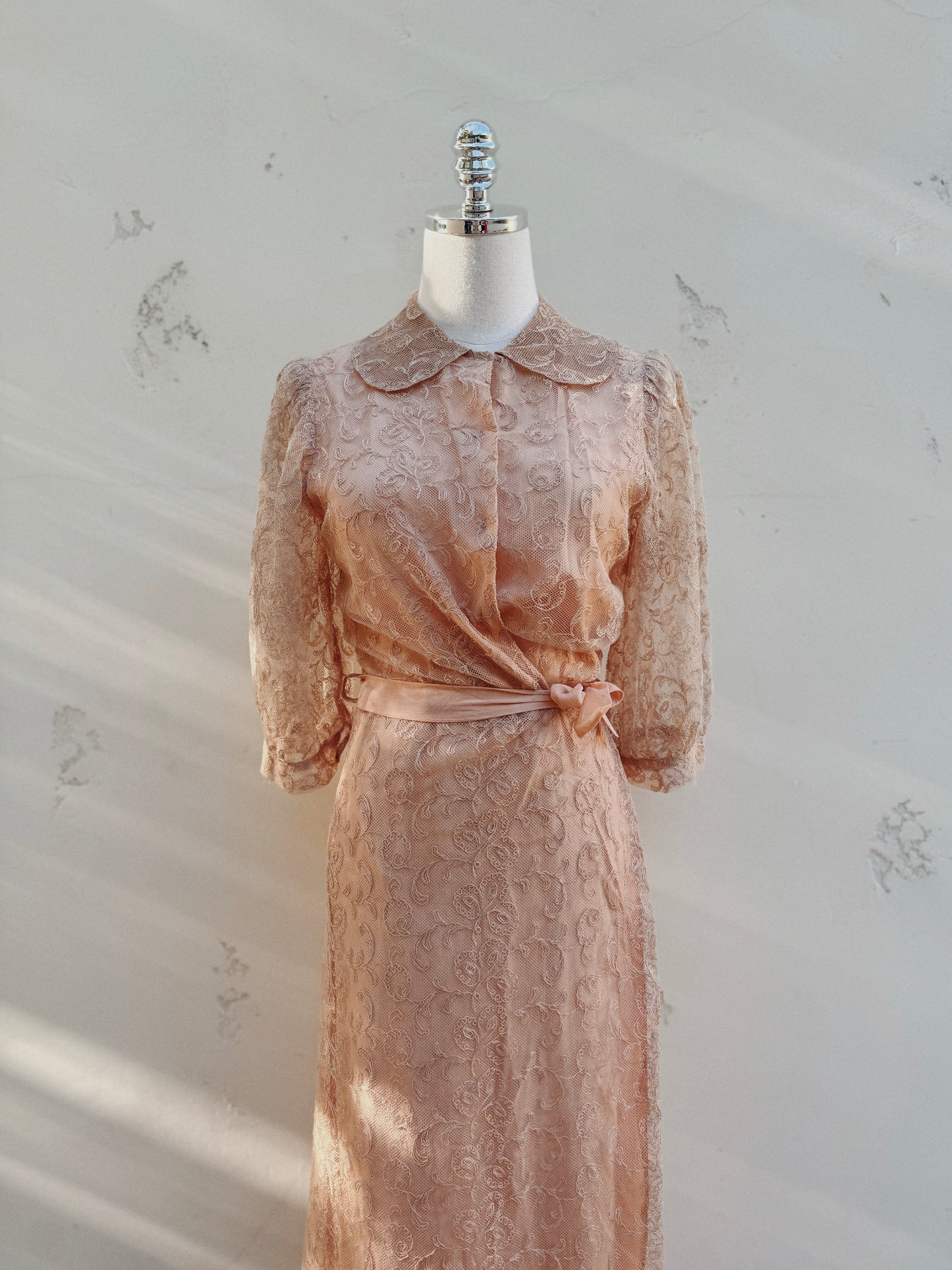 1930s Champagne + Pink Lace Dress w/ Puffed Shoulders- S/M-M