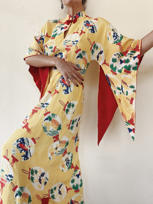 1940s Yellow Cold Rayon Hawaiian Pake Muu Dress- M/L