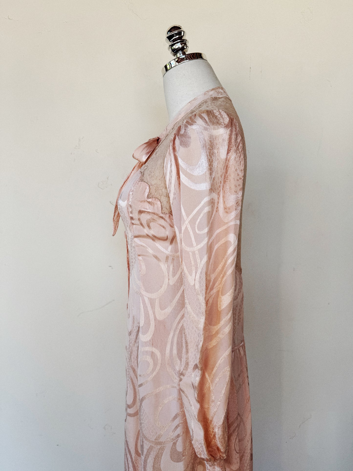 1930s Princess Pink Abstract Silk Dressing Gown- S