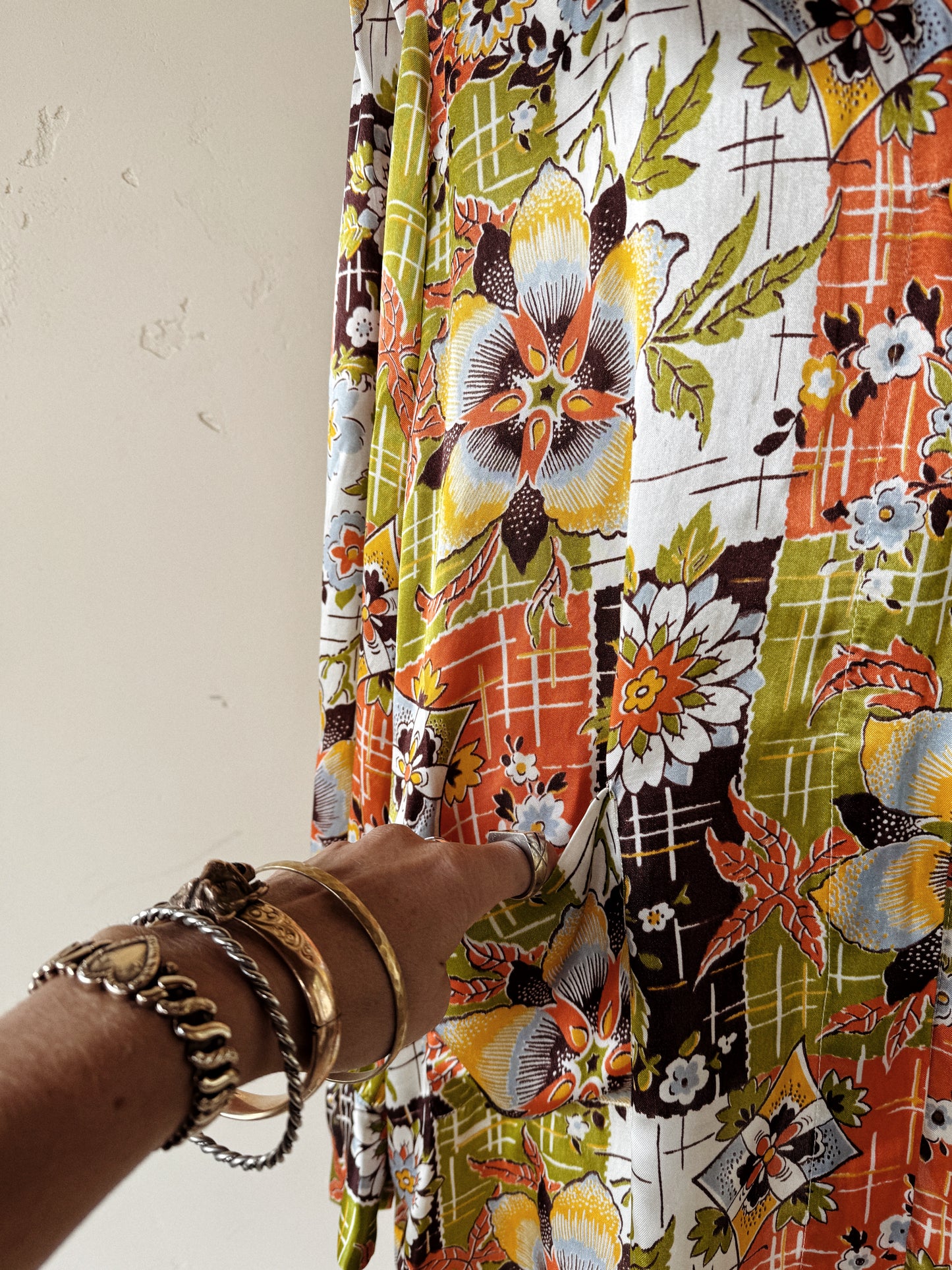 1940s Chartreuse + Orange Passionflower Satin Smock Jacket