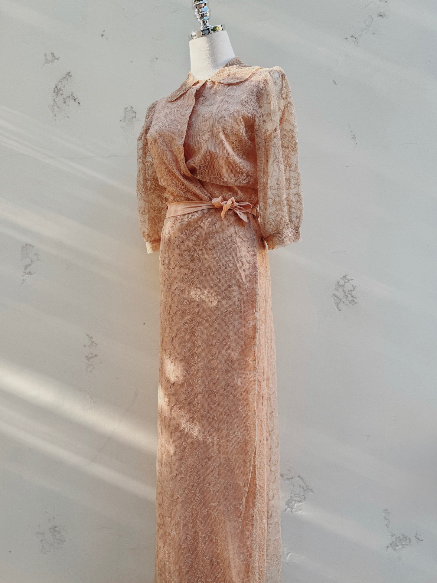1930s Champagne + Pink Lace Dress w/ Puffed Shoulders- S/M-M
