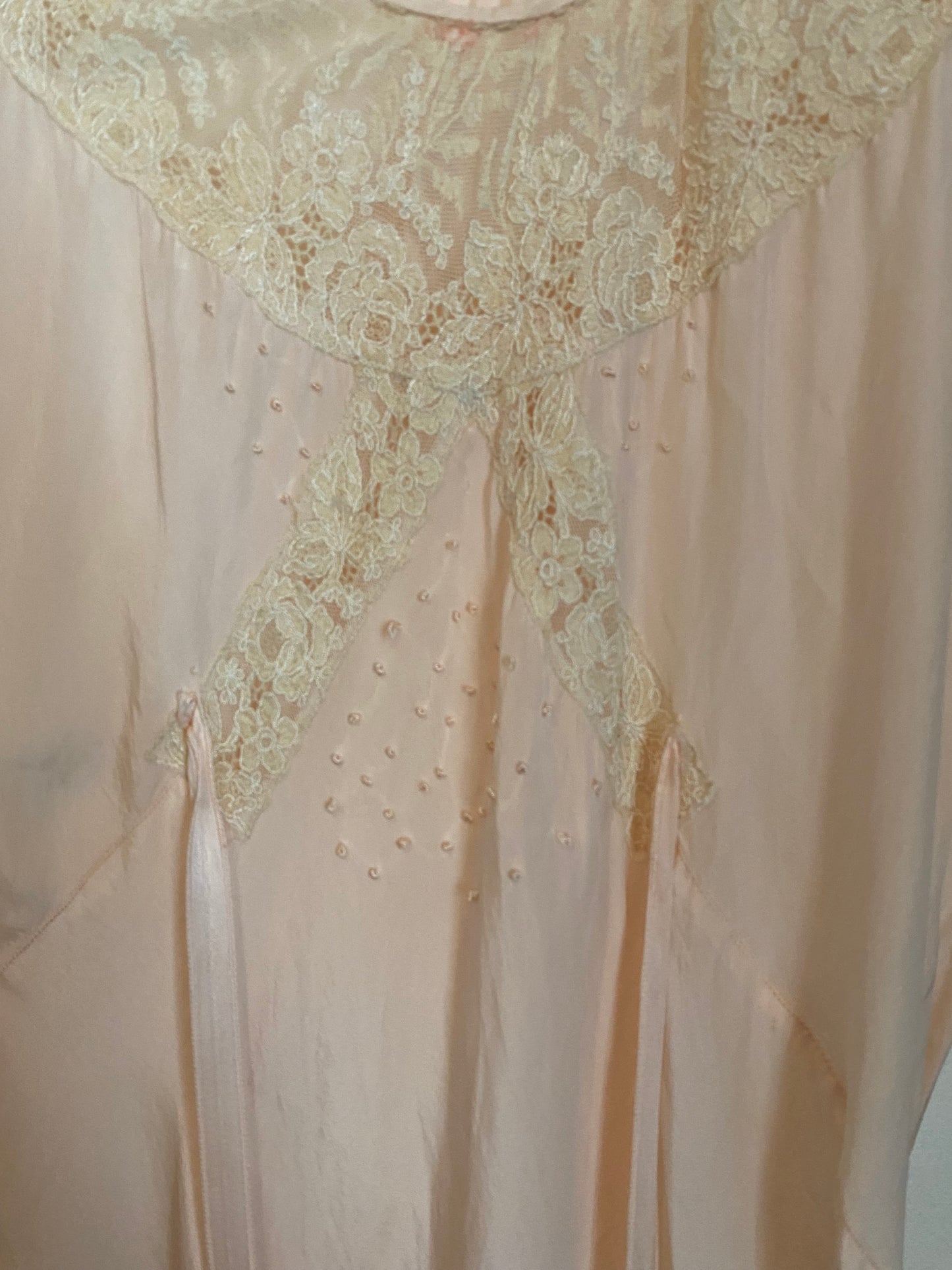 1940s Pale Pink Bias Cut Slip w/ Lace Embroidery- M/L
