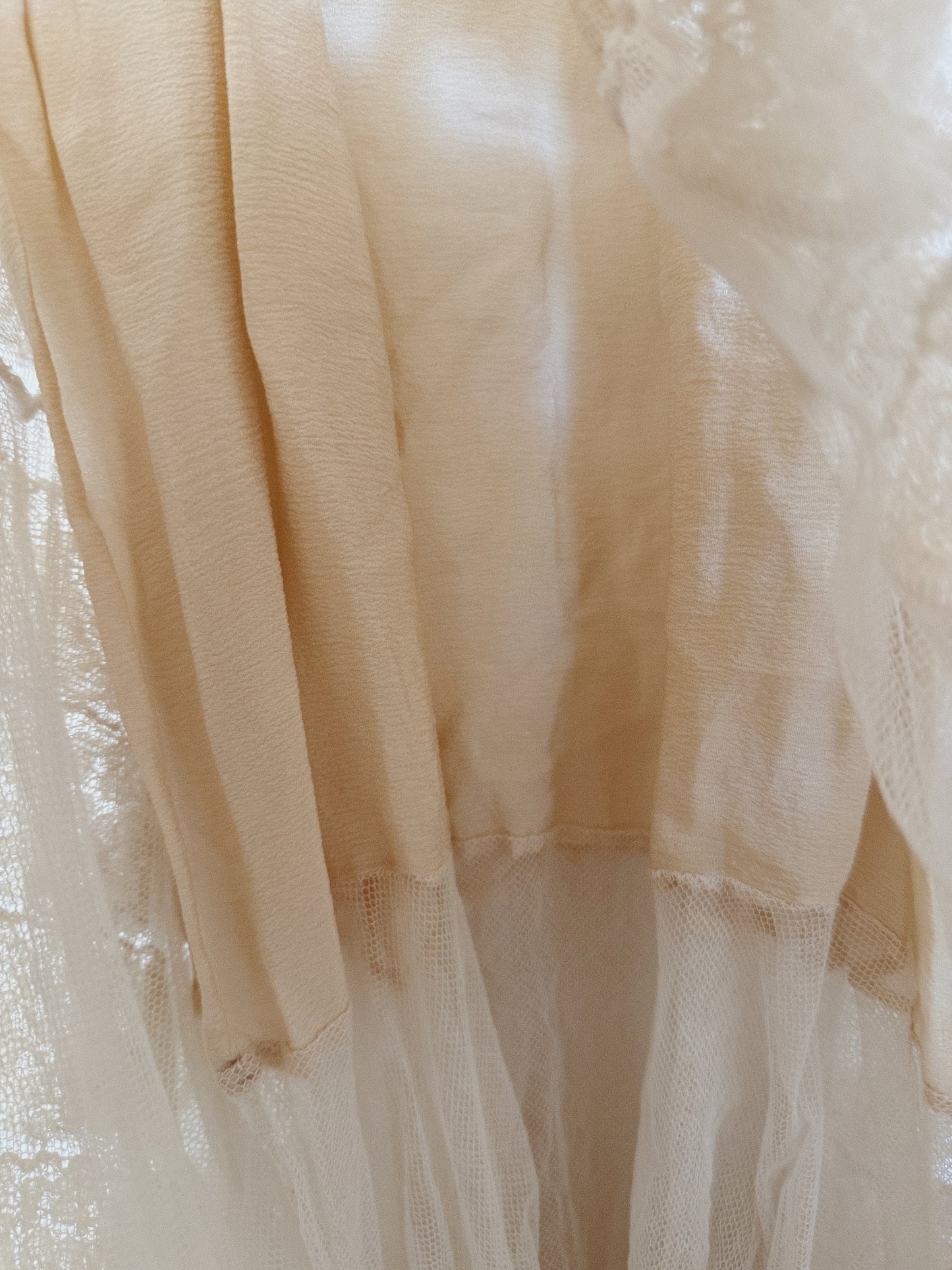 1930s Ecru Lace Tiered Ruffle Gown w/ Fishtail Hem- XS-S