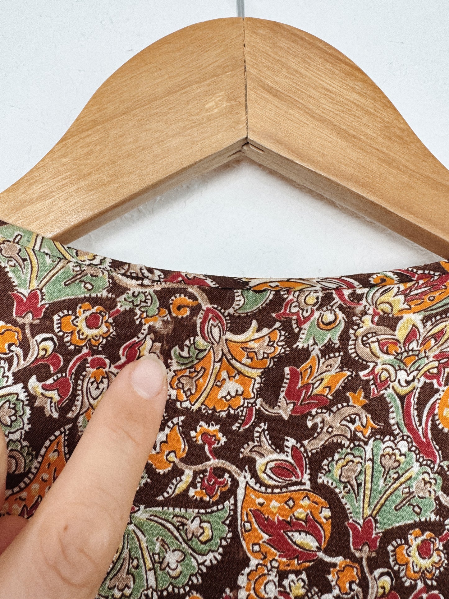 1930s Paisley Rayon Charmeuse Cropped Blouse- S-S/M