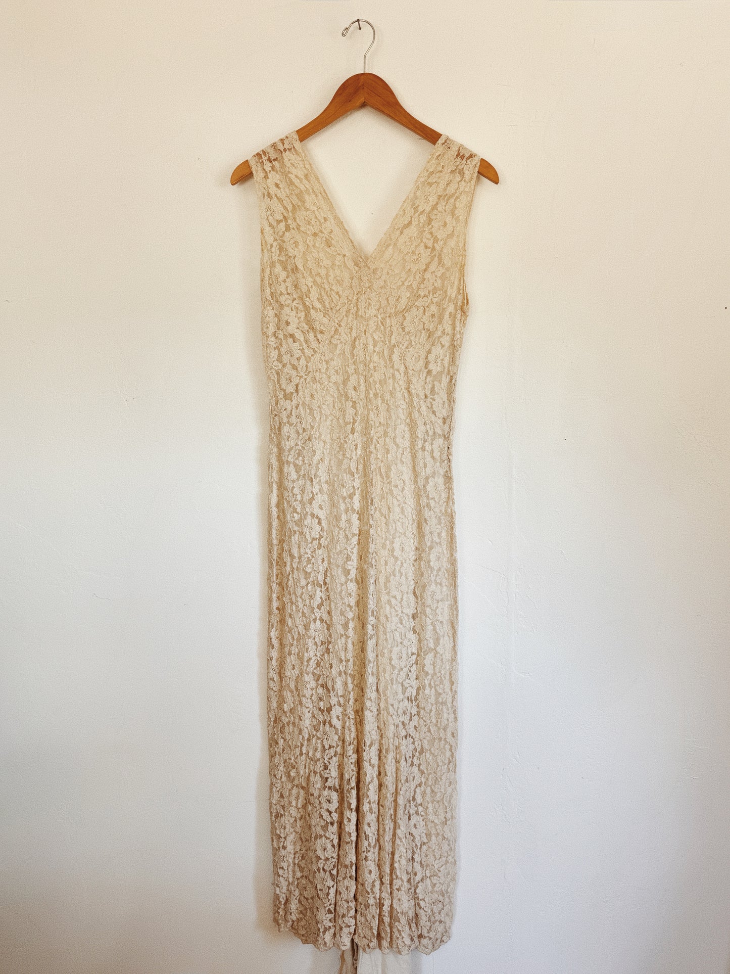 1930s Ivory Lace Gown w/ Rayon Under Slip- M
