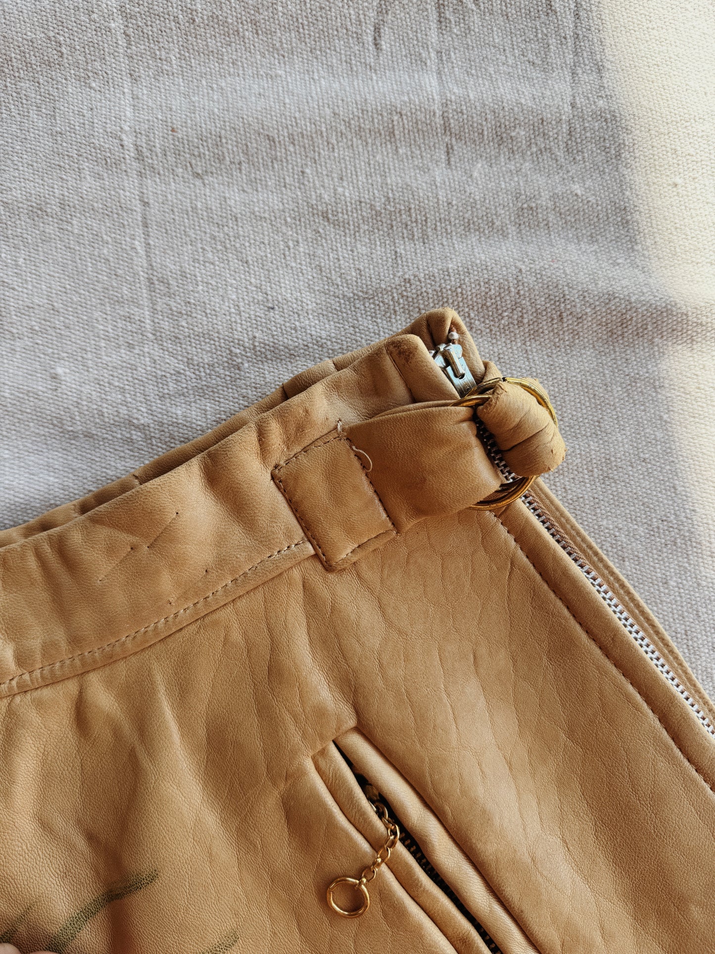 1930s/40s Hand Painted Buckskin Leather Western Skirt w/ Chain Zips + Side Cinches- M-M/L