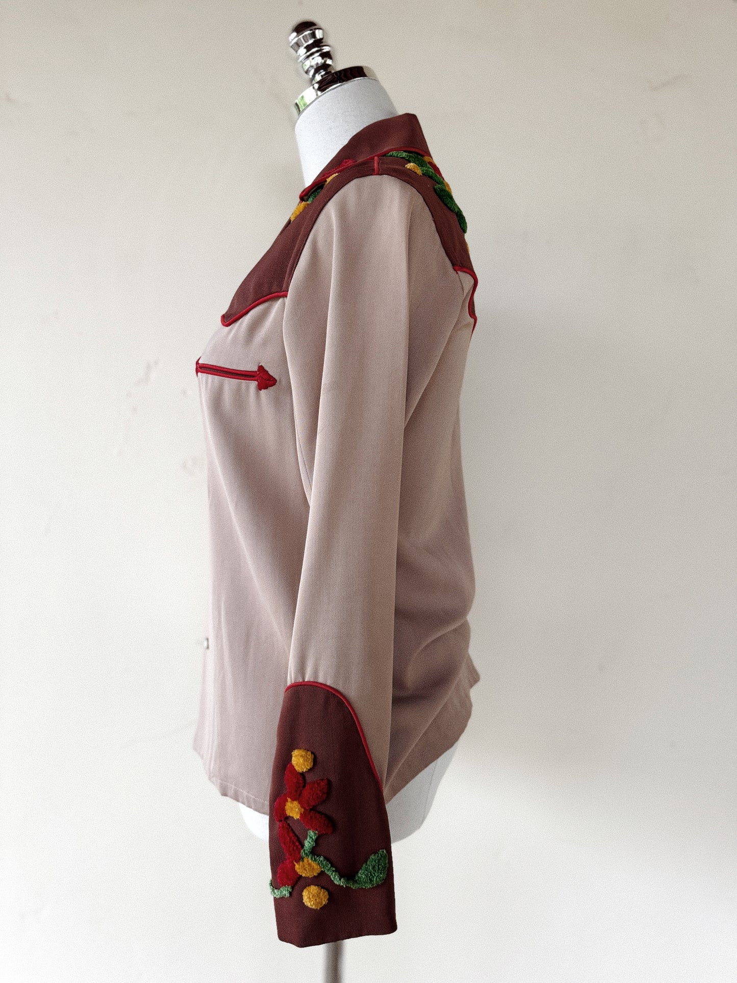 1940s/50s Gabardine Western Top w/ Chenille Floral Appliqué- S-S/M