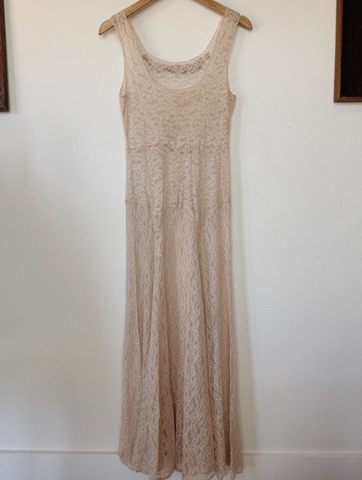 1930s French Ecru Lace Bias Cut Gown w/ Silk Rosettes- S