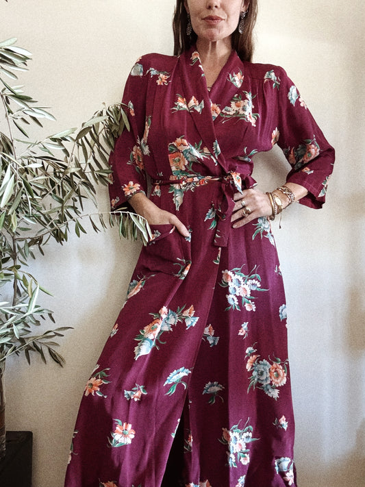 1940s Burgundy Floral Rayon Dressing Gown- M