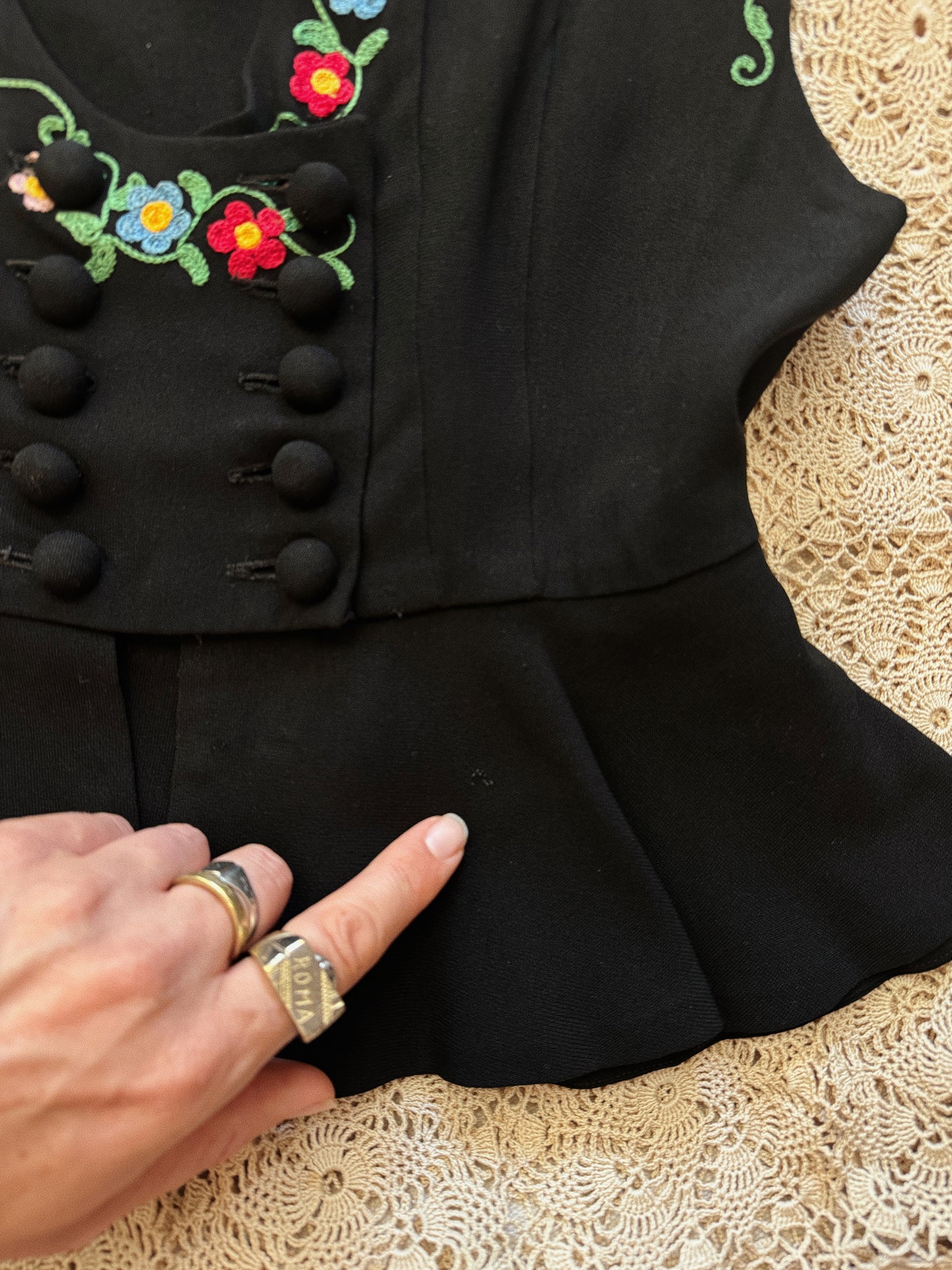 1940s Black Floral Embroidered Cropped Peplum Blouse- S-S/M