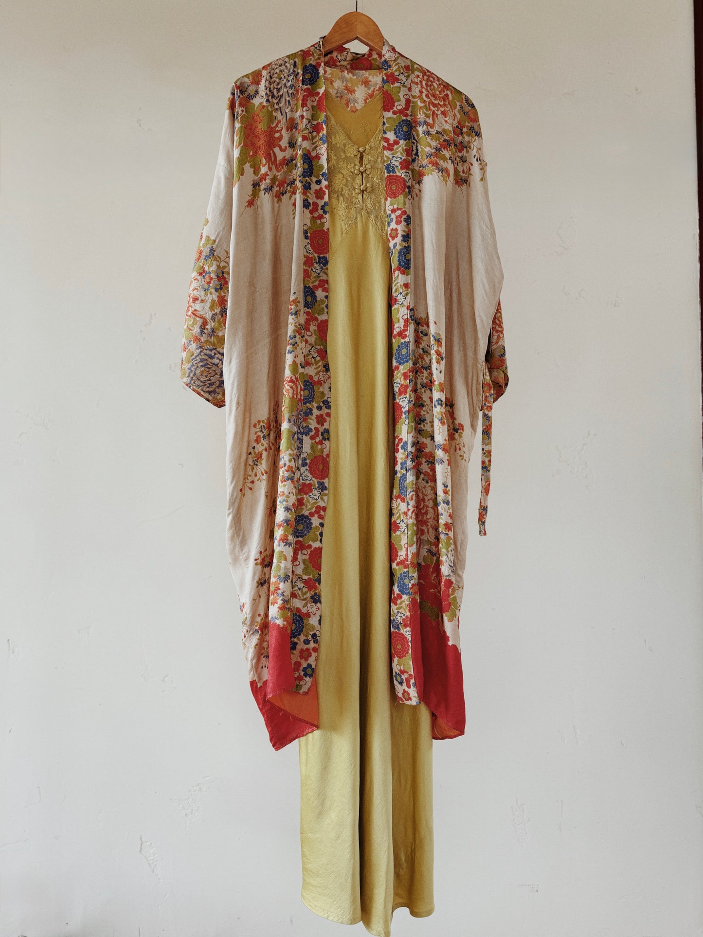 1920s Unique Chartreuse + Orange Pongee Silk Duster Robe