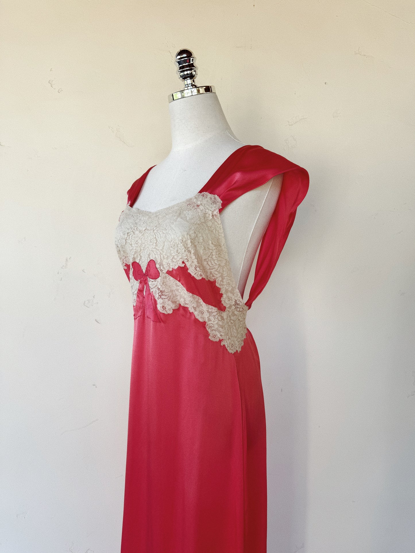 1930s Fuchsia Candy Pink Silk Slip Dress w/ Lace + Bow Appliqué- S/M