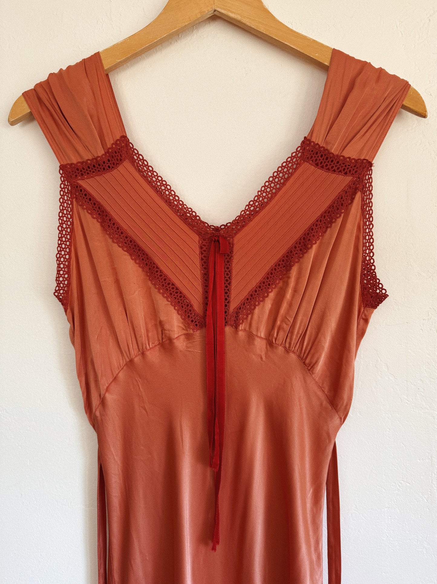 1940s Rusty Coral Rayon Slip Dress w/ Circular Lace- S-S/M
