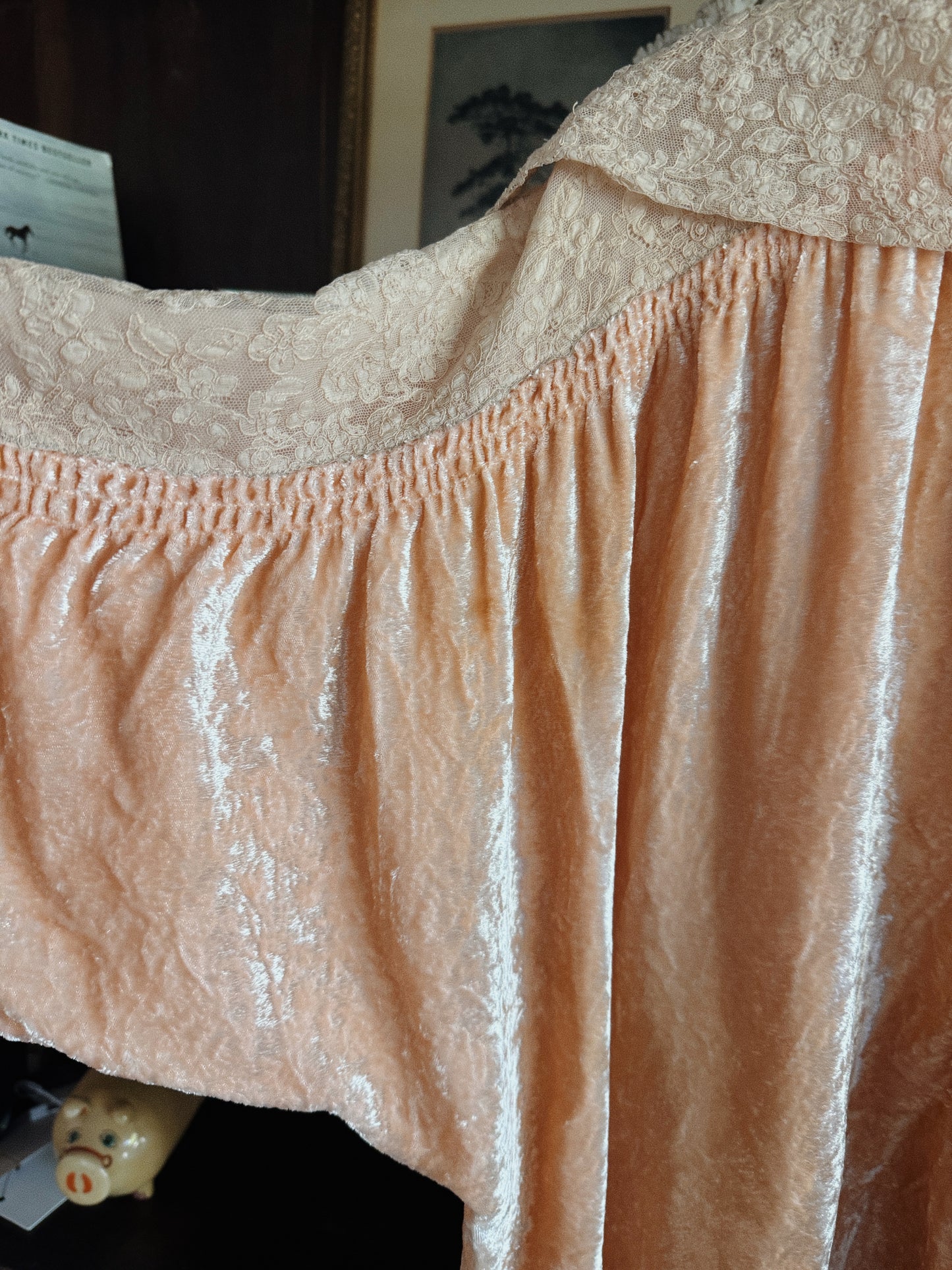 1930s Ruched Bubblegum Crushed Velvet + Lace Bed Jacket w/ Oversized Collar- M-L