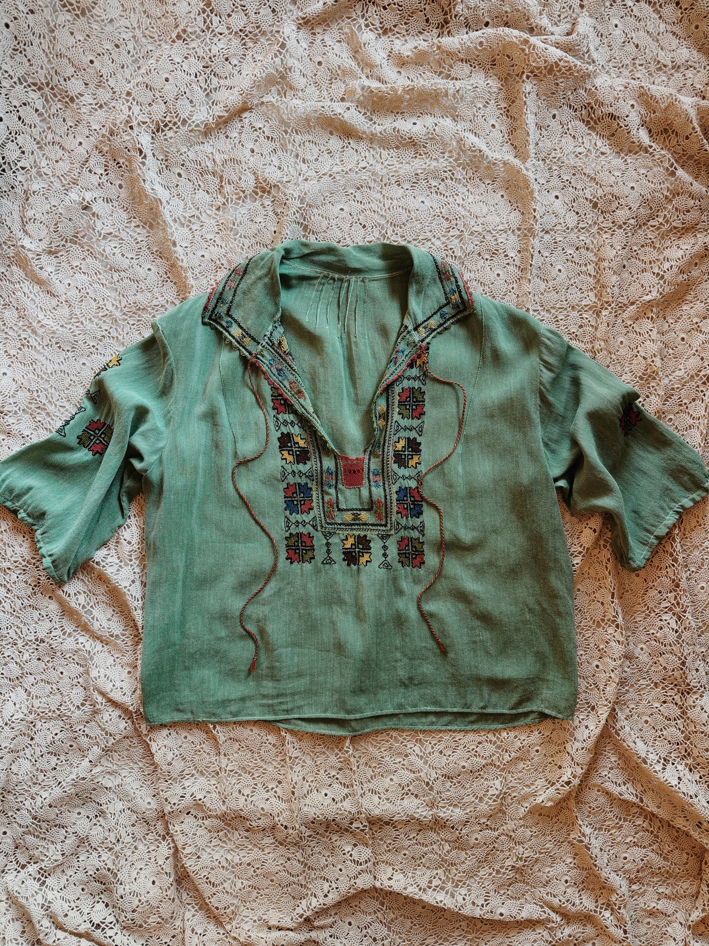 1930s Emerald Silk Hungarian Embroidered Peasant Blouse- S/M