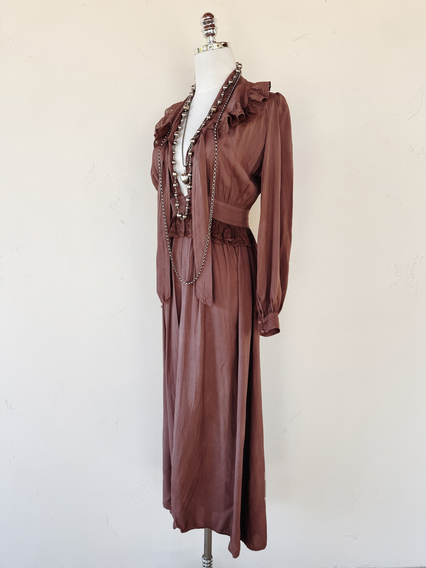 1940s Brown Rayon + Lace Peignoir- XS/S