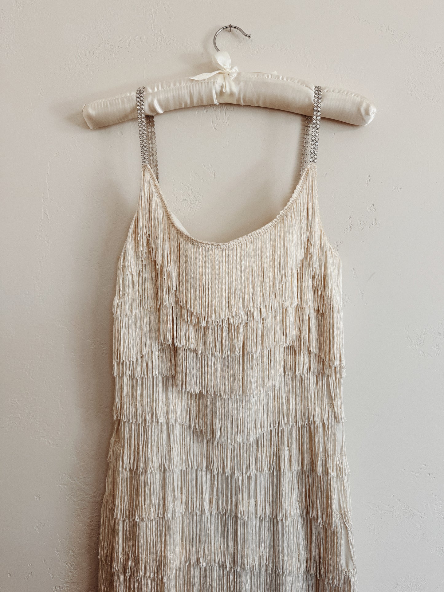 1950s White Tiered Fringe Hourglass Evening Gown- S