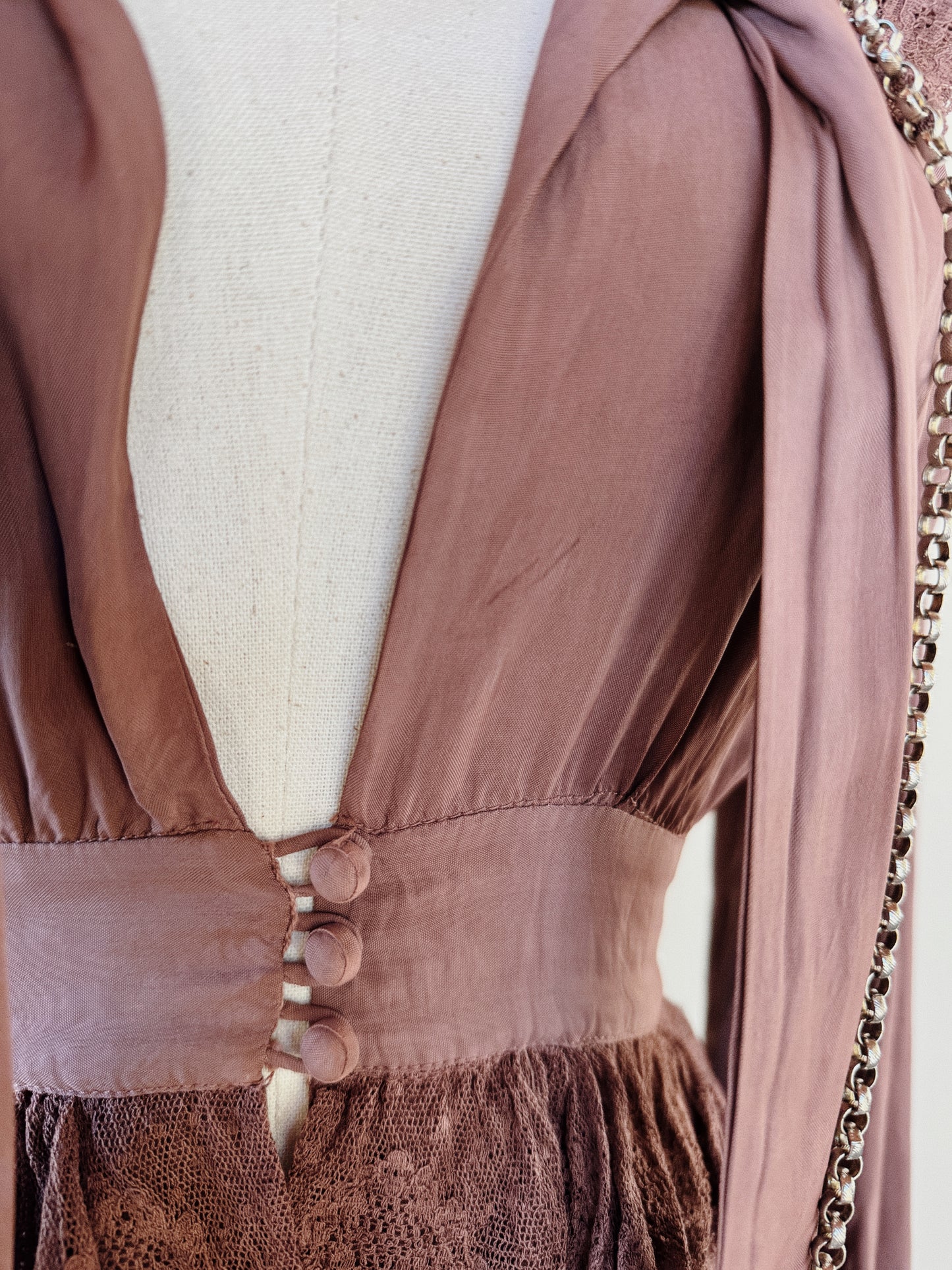 1940s Brown Rayon + Lace Peignoir- XS/S