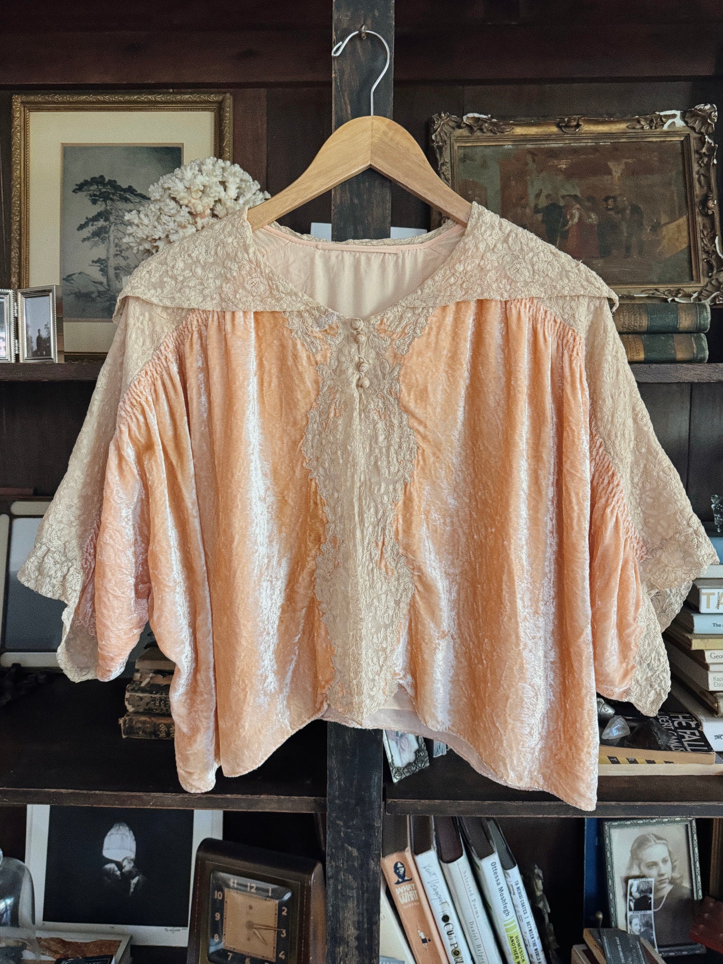 1930s Ruched Bubblegum Crushed Velvet + Lace Bed Jacket w/ Oversized Collar- M-L