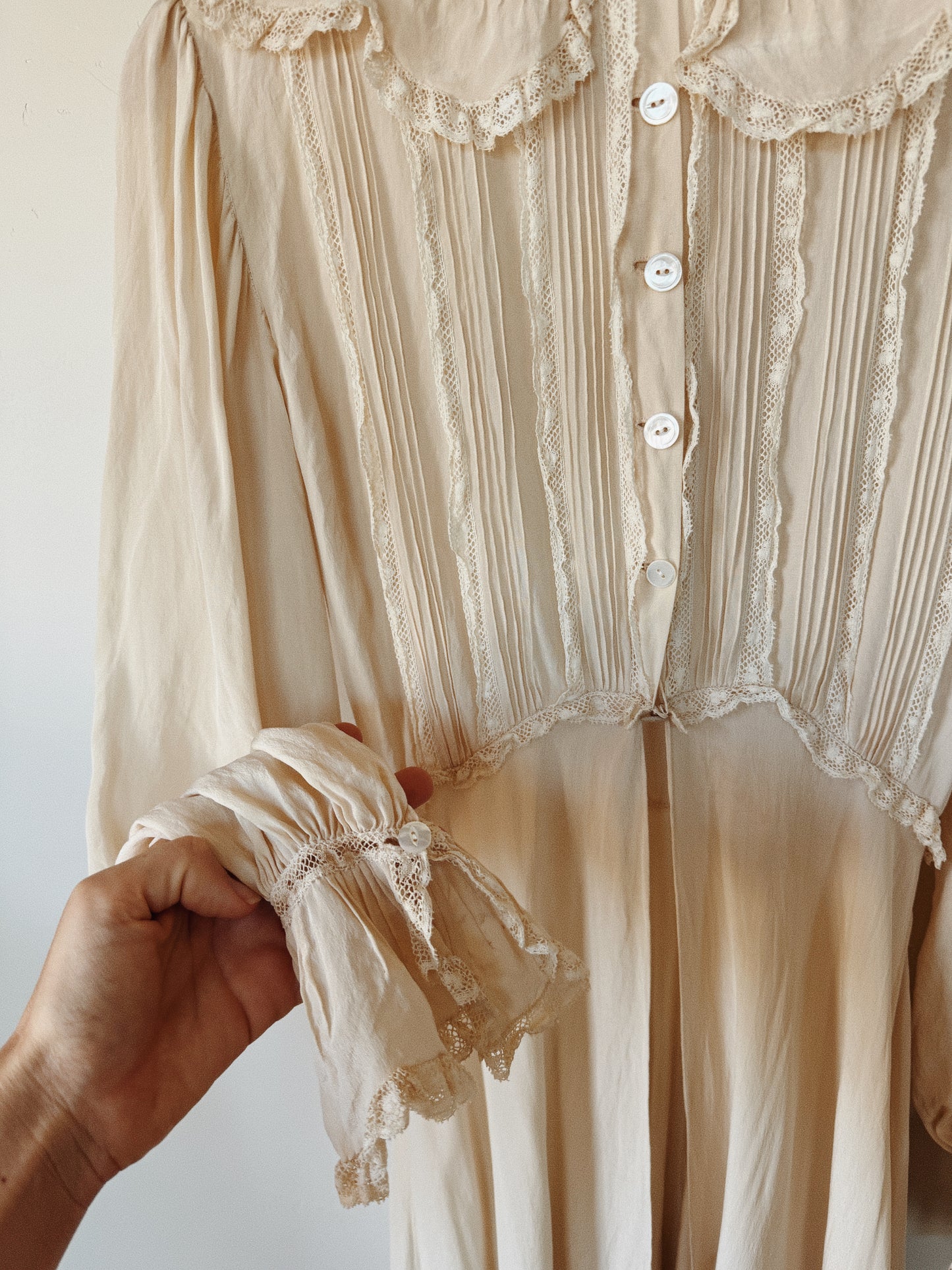 1930s Ethereal Ivory Silk Babydoll Peignoir w/ Scalloped Collar- S-S/M