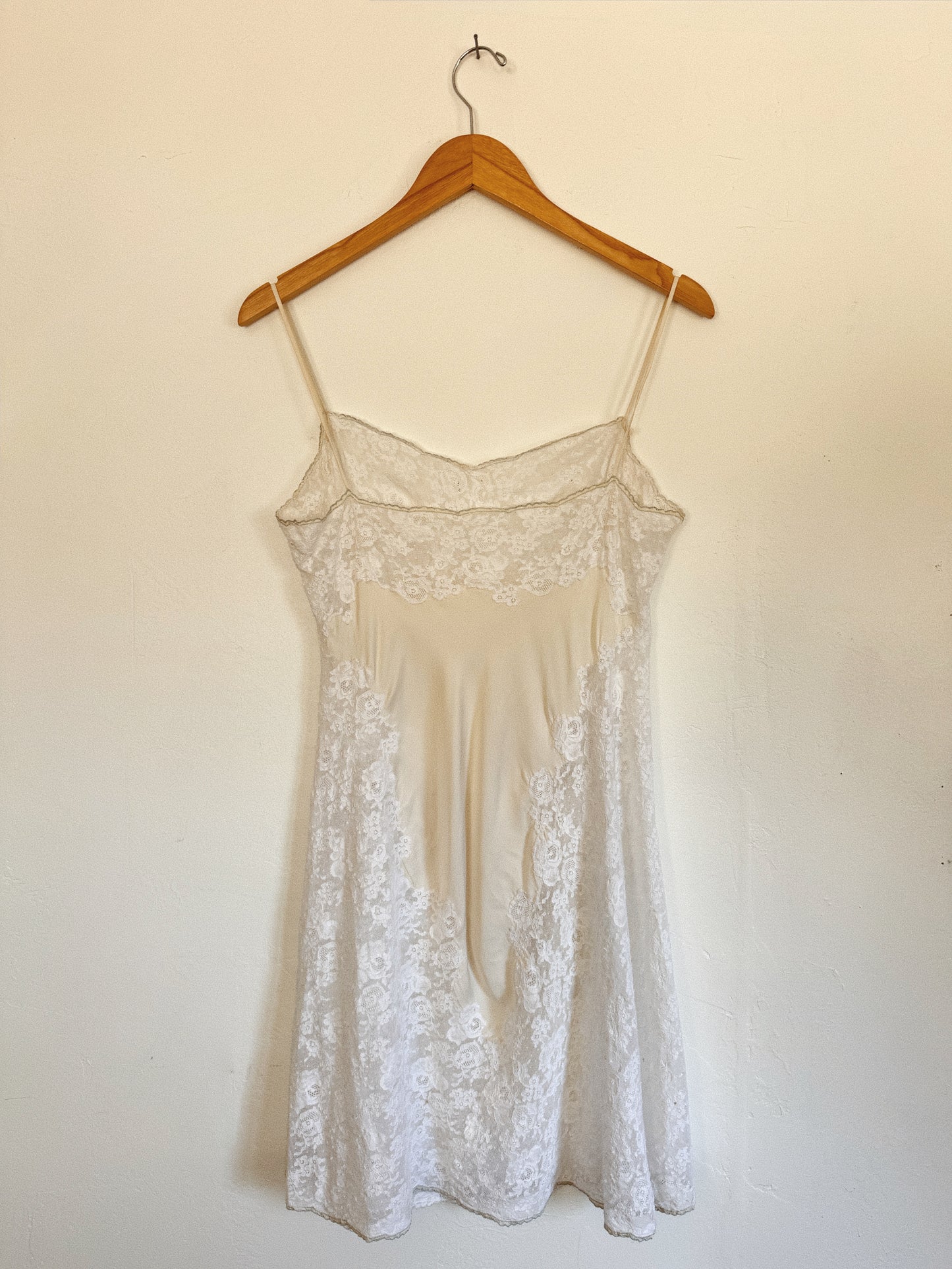 1940s/50s Ultra Pure White Lace + Silk Slip Dress w/ Pale Blue Flowers- S-M
