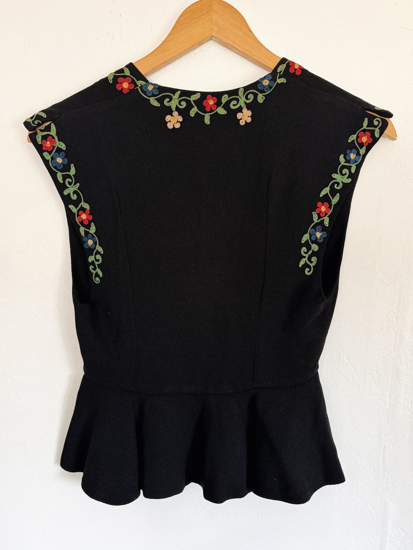 1940s Bavarian Floral Chain Stitched Peplum Top- XS