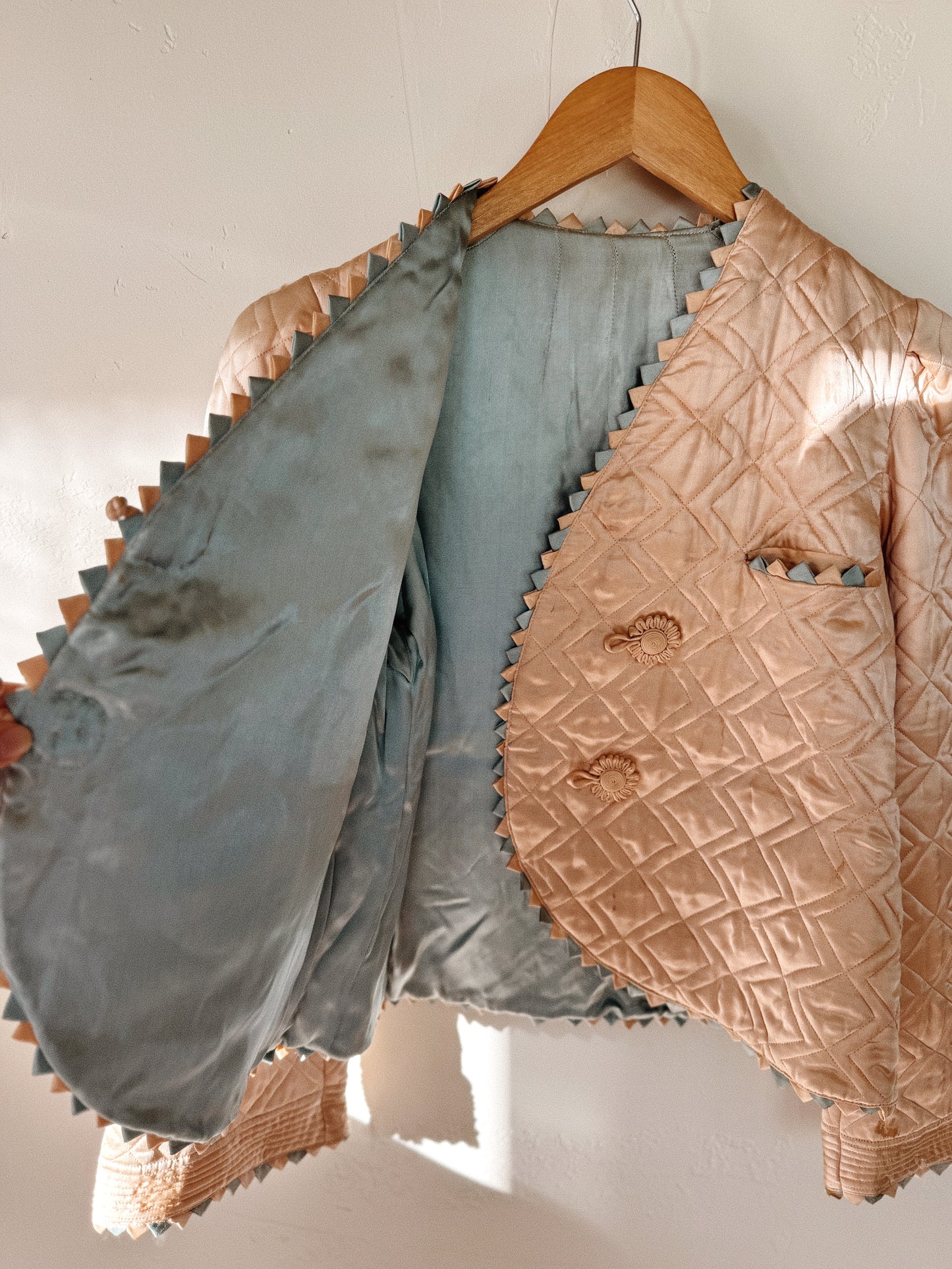 1940s Pastel Pink + Blue Silk Rayon Quilted Lounge Jacket w/ Sawtooth Detail- S/M