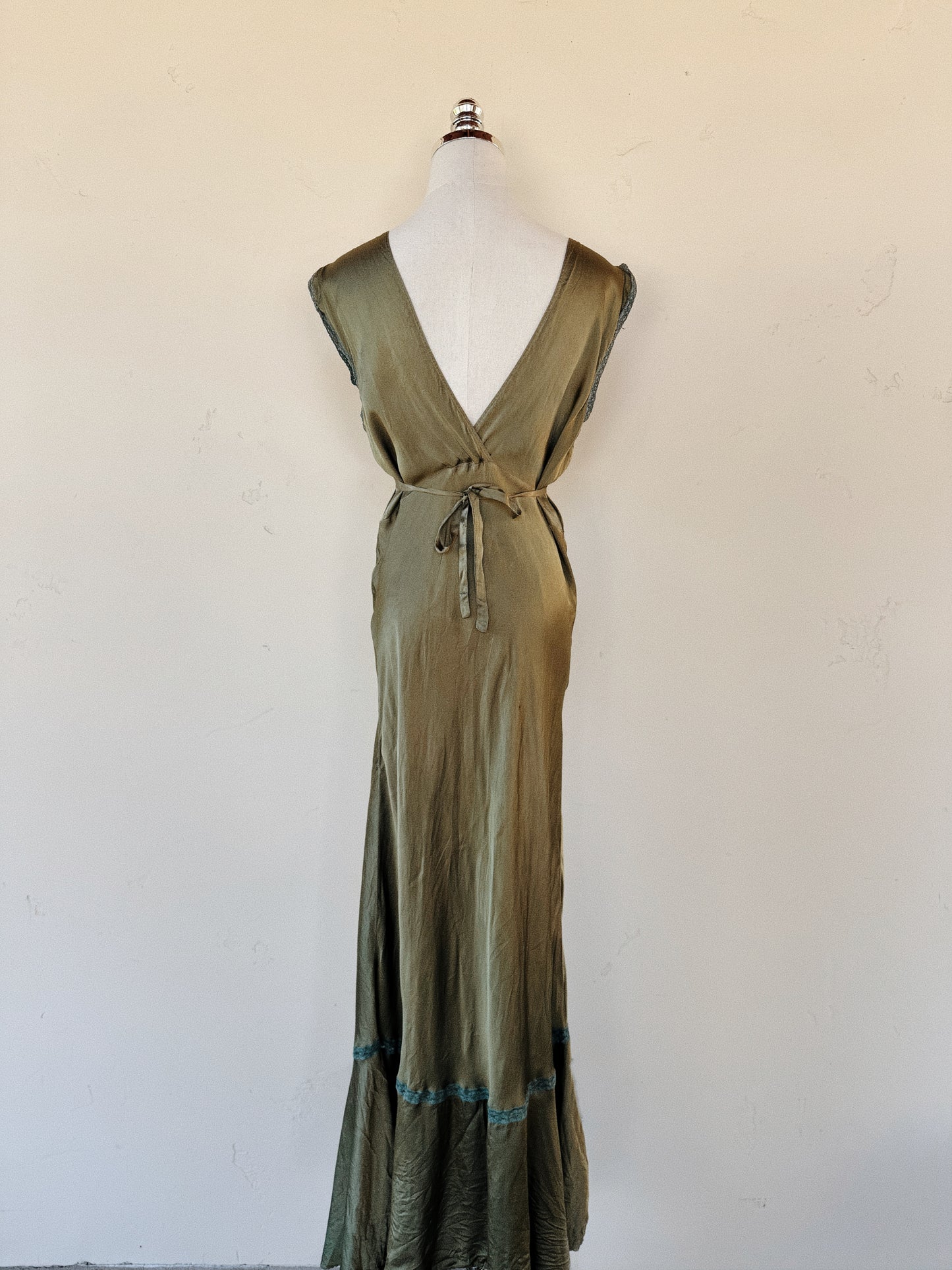 1930s Moss Green Silk Satin Slip Dress w/ Fishtail Hem- S/M-M