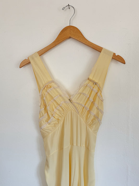 1940s Lemonade Ruffle Rayon Slip Dress w/ Rosettes- S/M