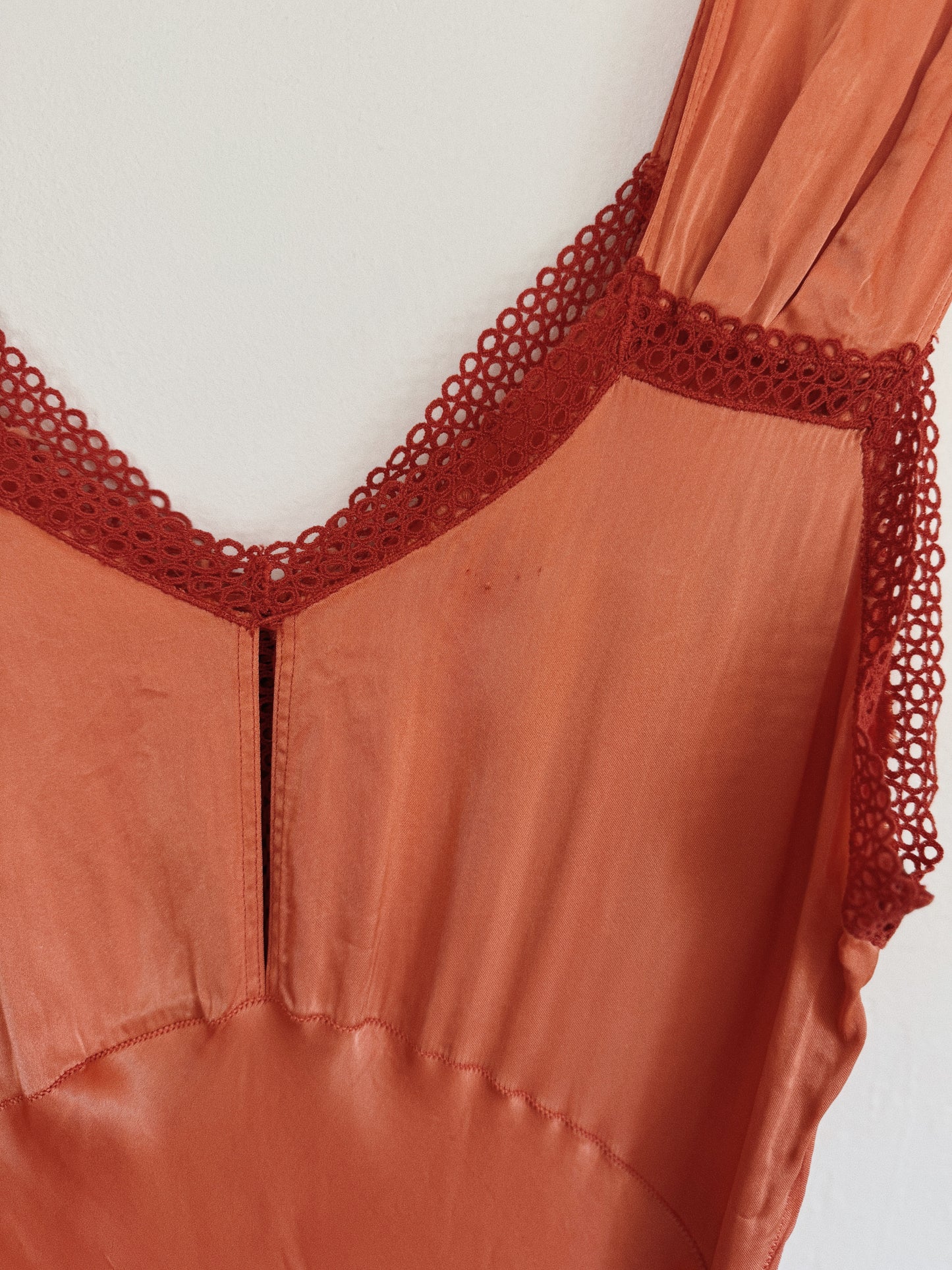 1940s Rusty Coral Rayon Slip Dress w/ Circular Lace- S-S/M