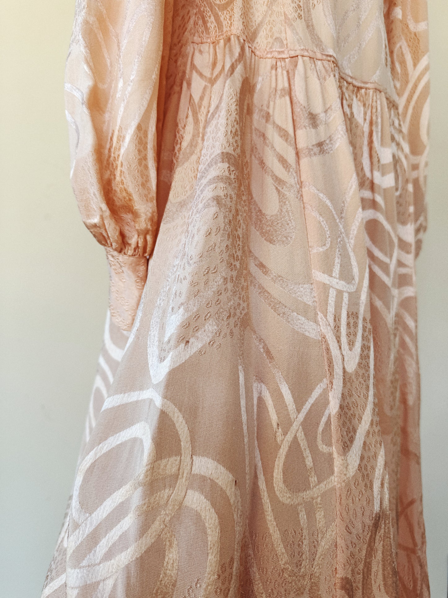 1930s Princess Pink Abstract Silk Dressing Gown- S