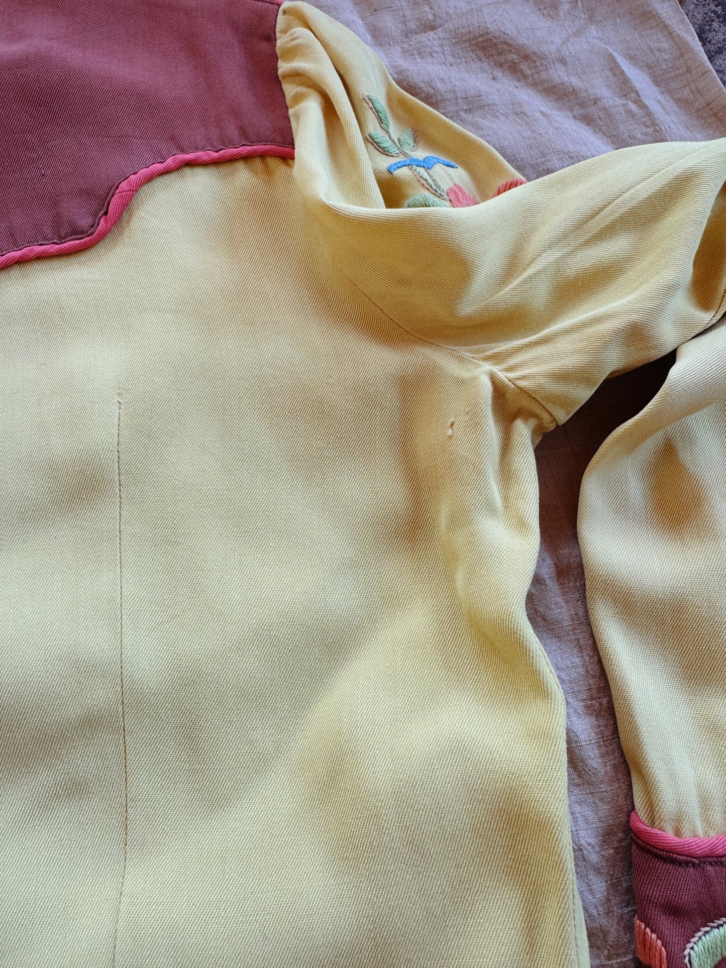 1940s Chartreuse Floral Gabardine Western Blouse- S/M