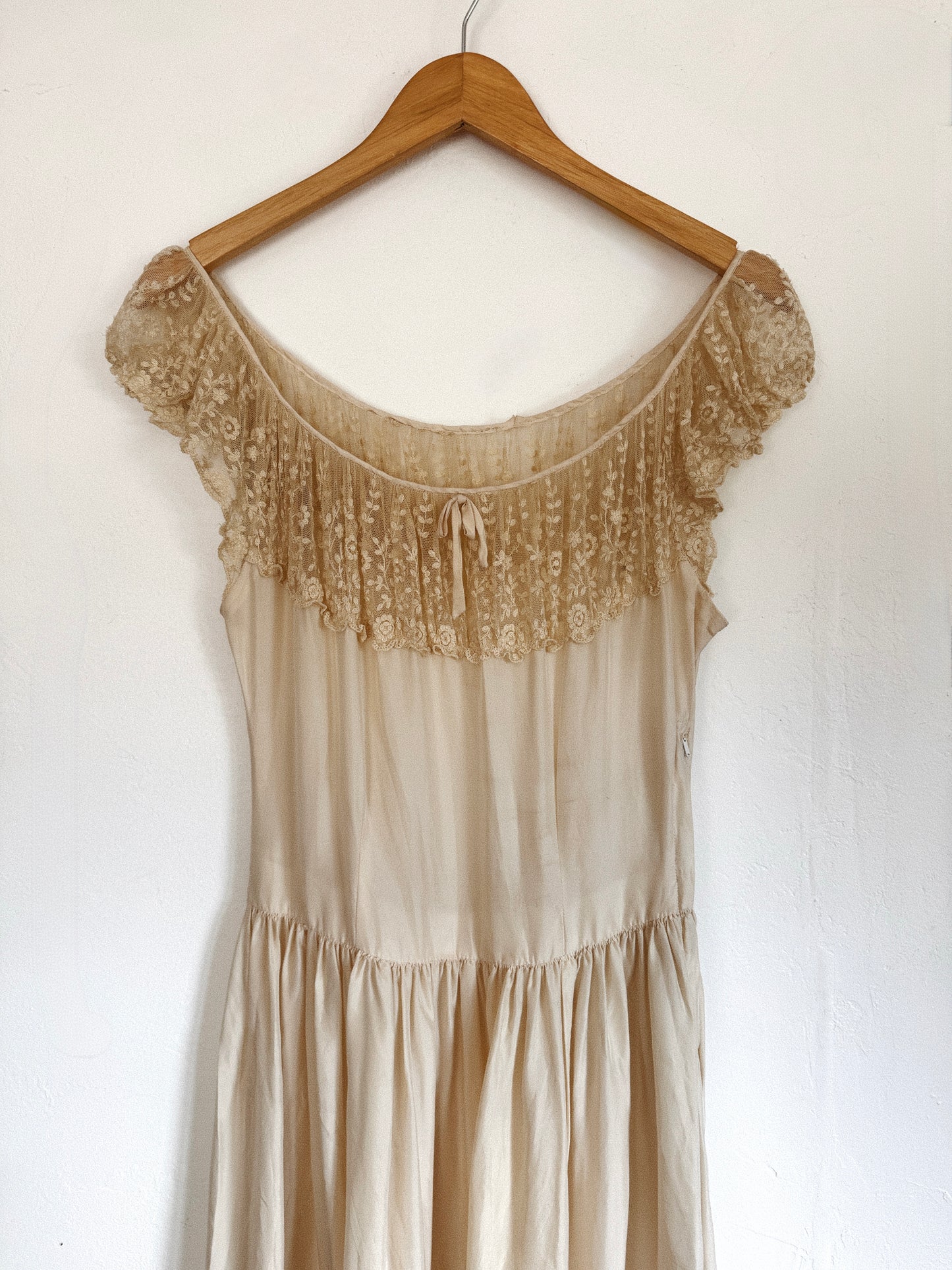 1940s Ecru Lace + Ivory Silk Off the Shoulder Dress- S-S/M