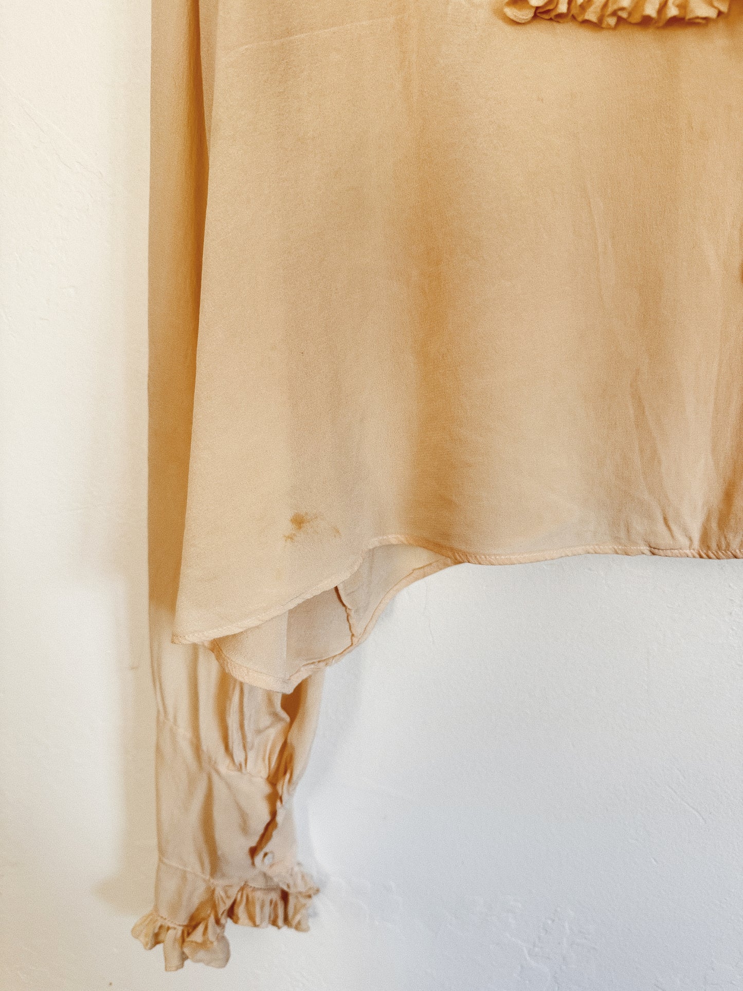 1930s Ivory Silk Cropped Embroidered Blouse- S/M-M