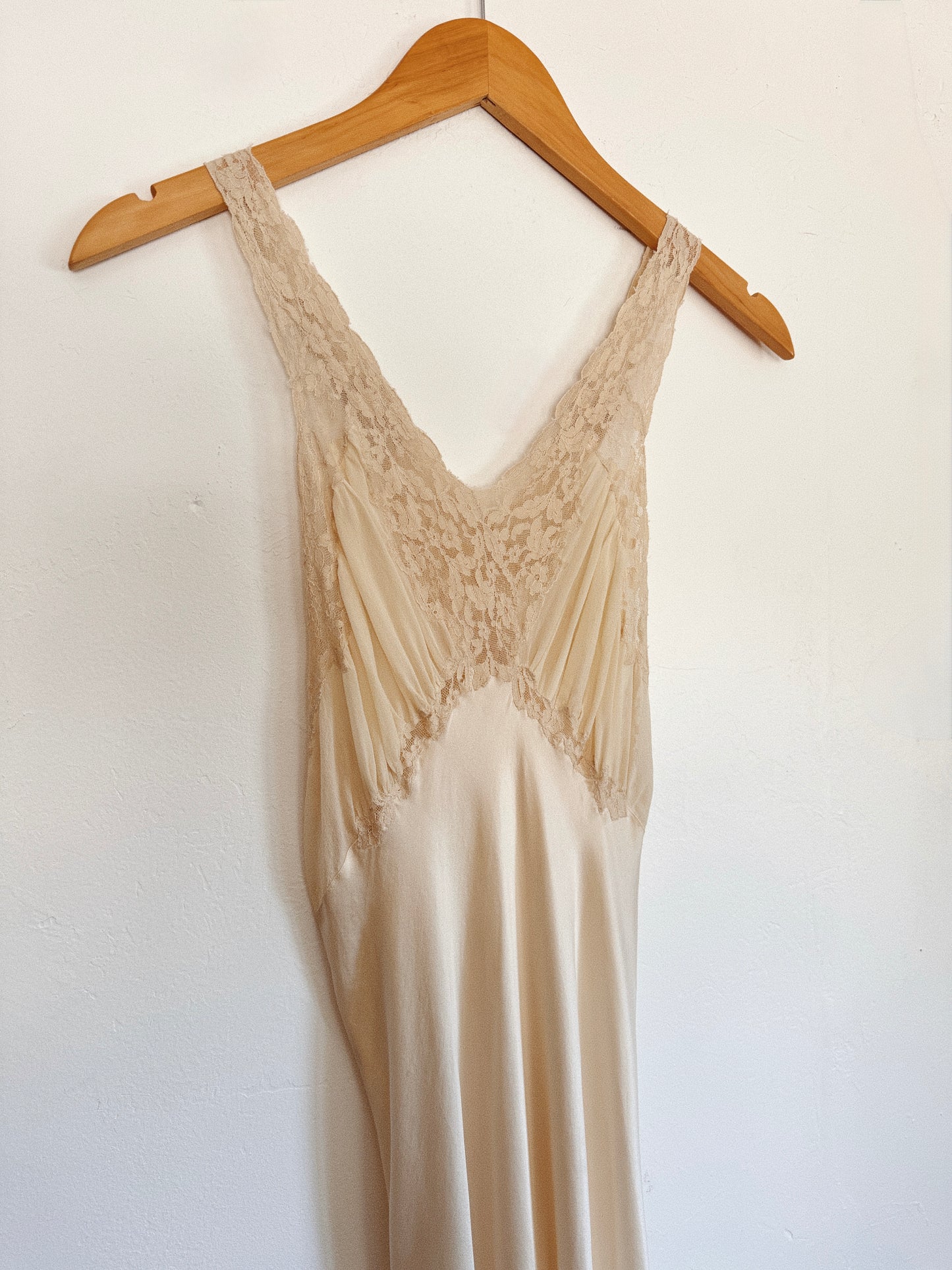 1930s Ivory Silk + Lace Tri Strap Slip Dress- XS/S