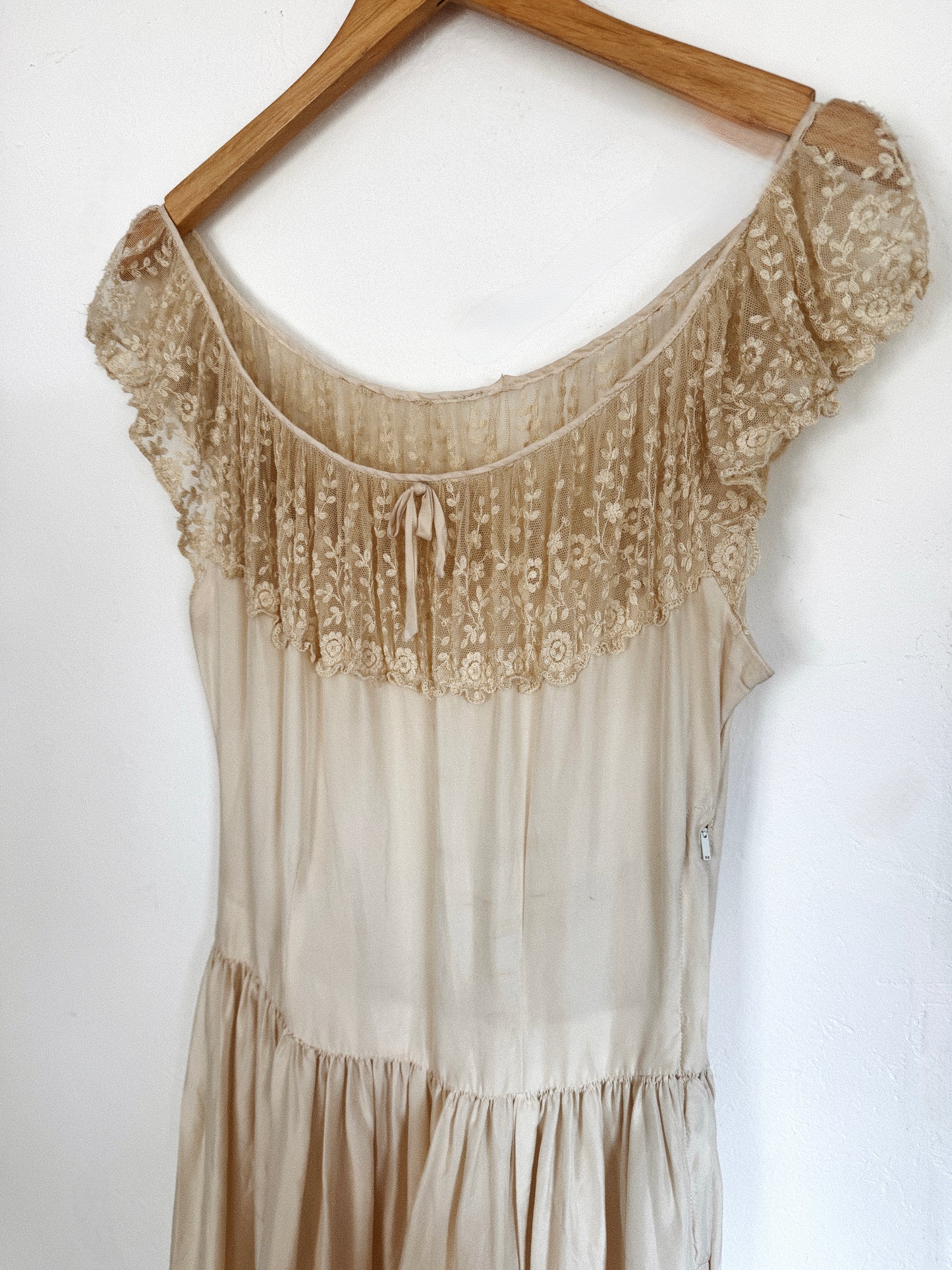1940s Ecru Lace + Ivory Silk Off the Shoulder Dress- S-S/M