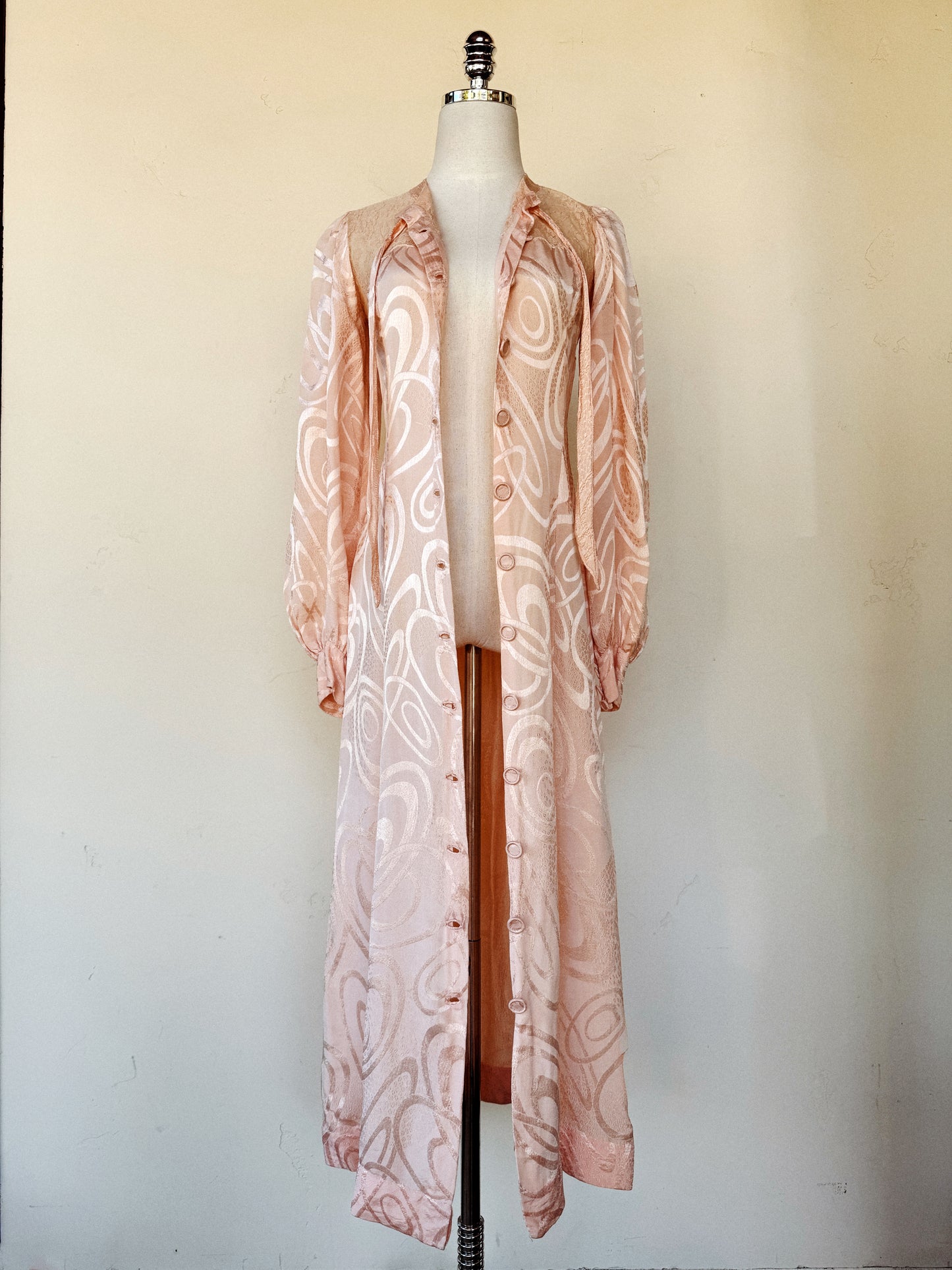 1930s Princess Pink Abstract Silk Dressing Gown- S