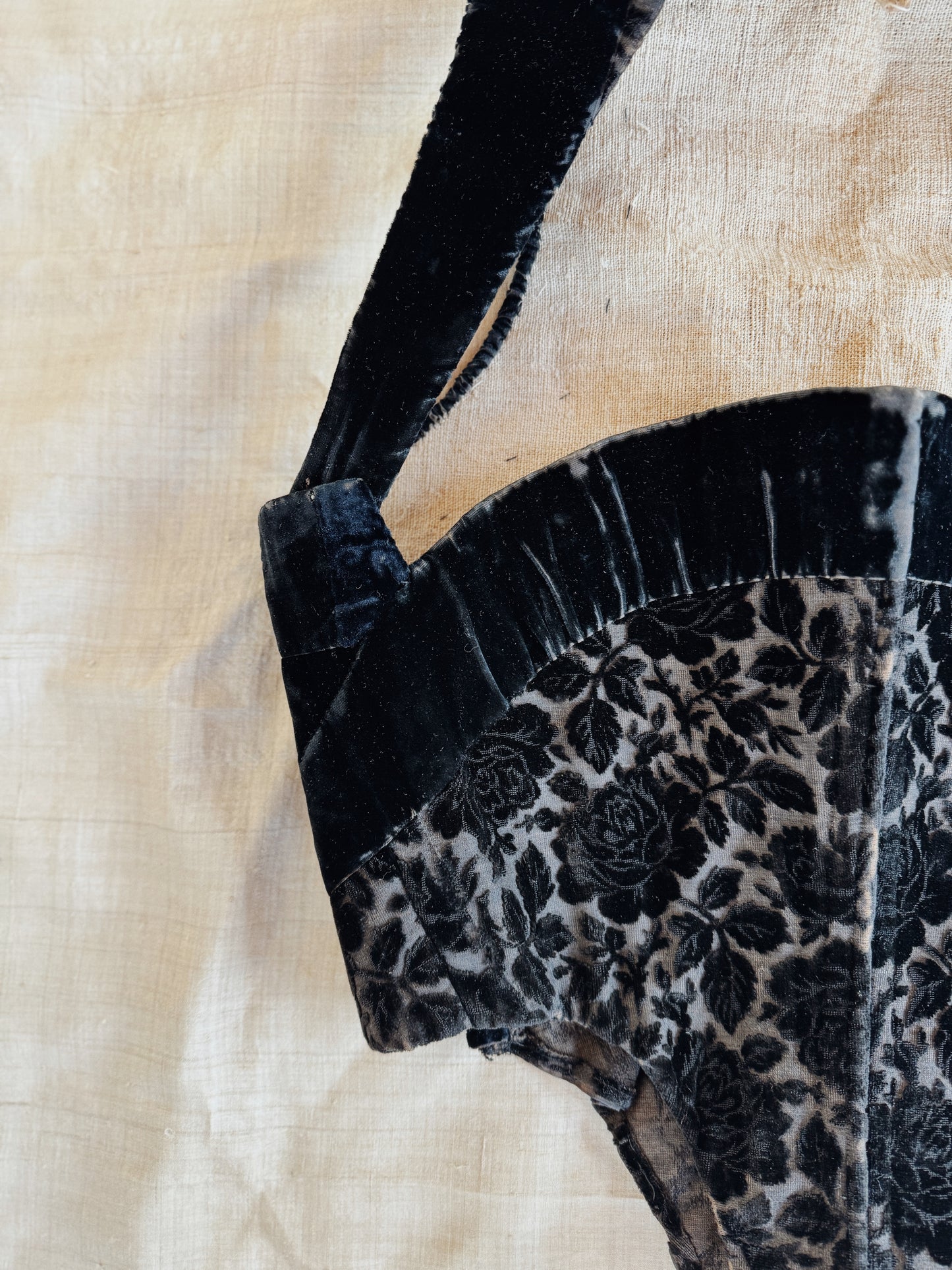 Antique Black Devoré Velvet Swiss Waist Corset- S/M