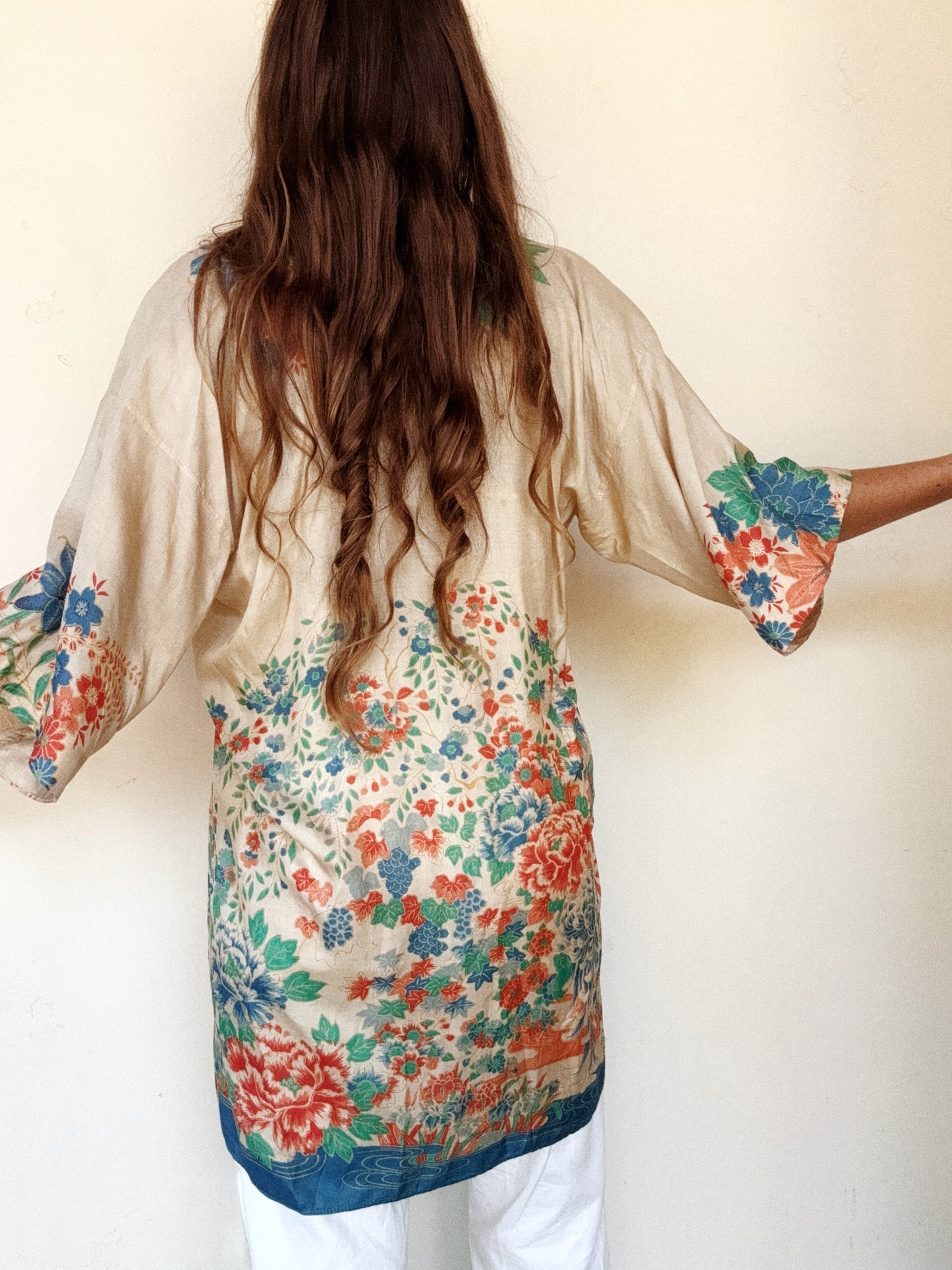 1920s Vivid Pongee Silk Duster Jacket w/ Frog Closure