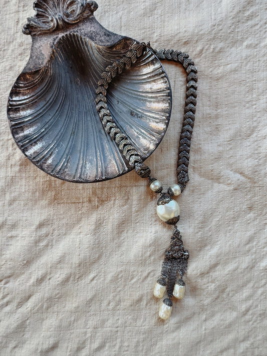 1930s Deco Pearl Lariat Necklace