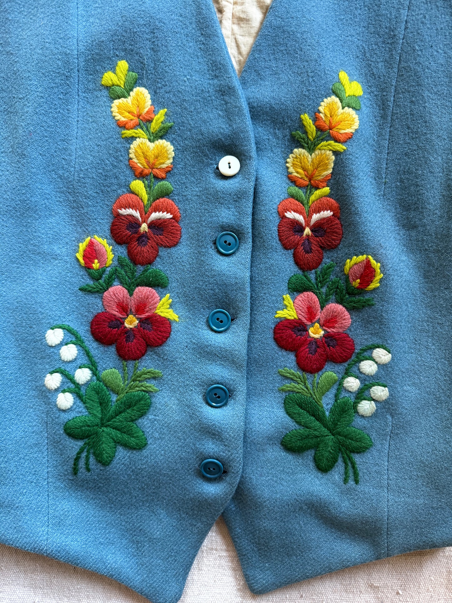 1930s/40s Cornflower Blue Embroidered Floral Waistcoat Vest- S/M
